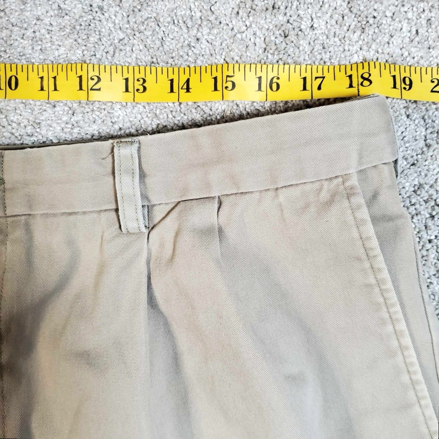 Vintage Q Shorts Mens 38 Khaki Front Pleated Chino Pockets Fishing Golf Waking Size US 38 / EU 54 - 5 Thumbnail