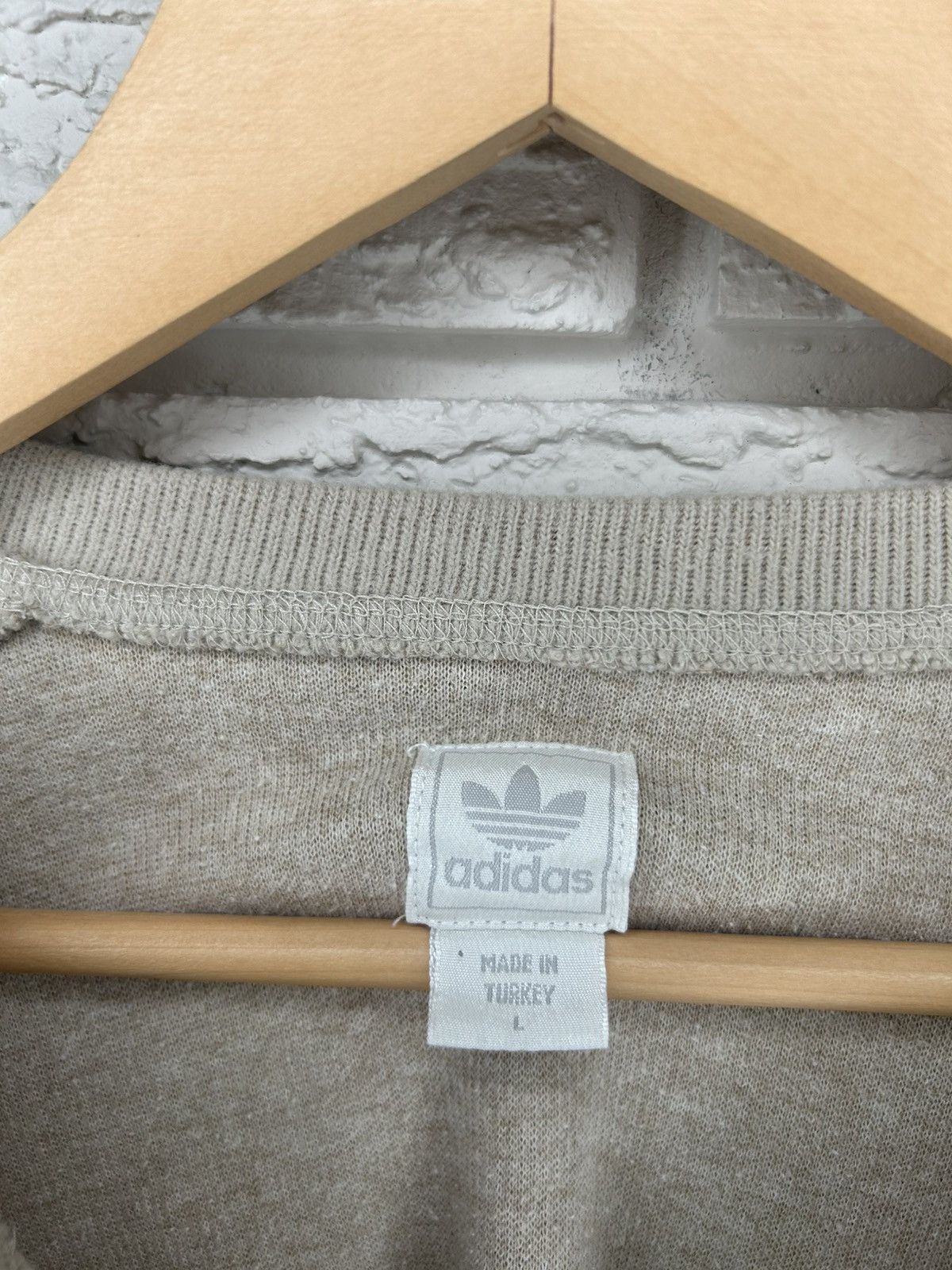 Adidas Vintage Adidas Wool Knit Sweater Size US L / EU 52-54 / 3 - 8 Thumbnail
