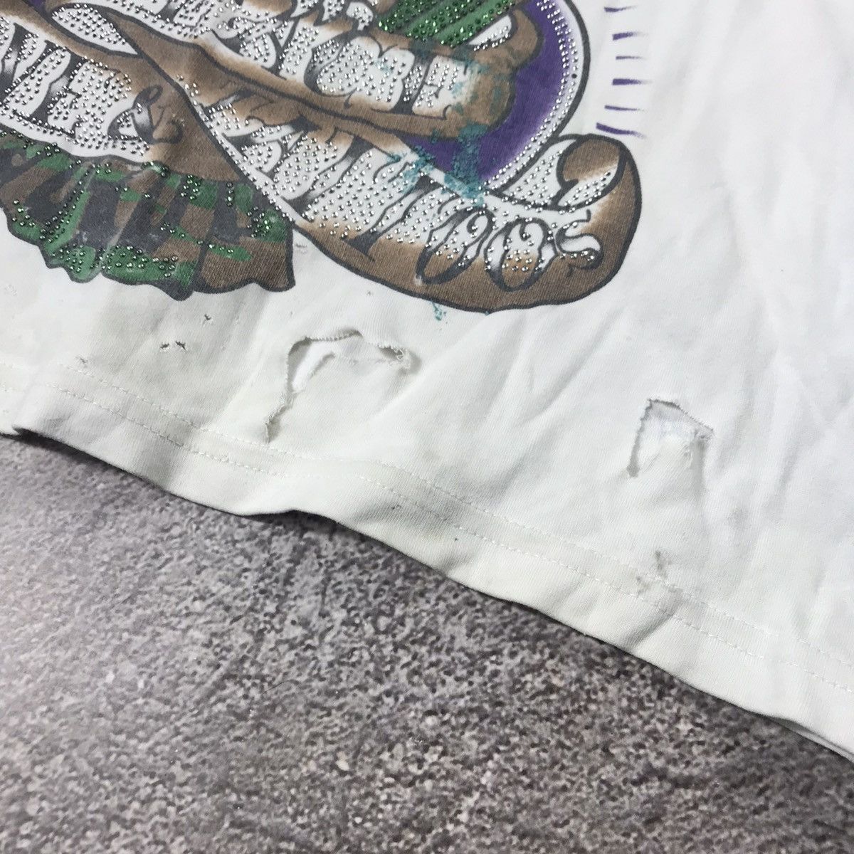 Vintage Vintage Y2K Ed Hardy Graphic Tee Sun Faded Streetwear Boxy S Size US S / EU 44-46 / 1 - 2 Thumbnail