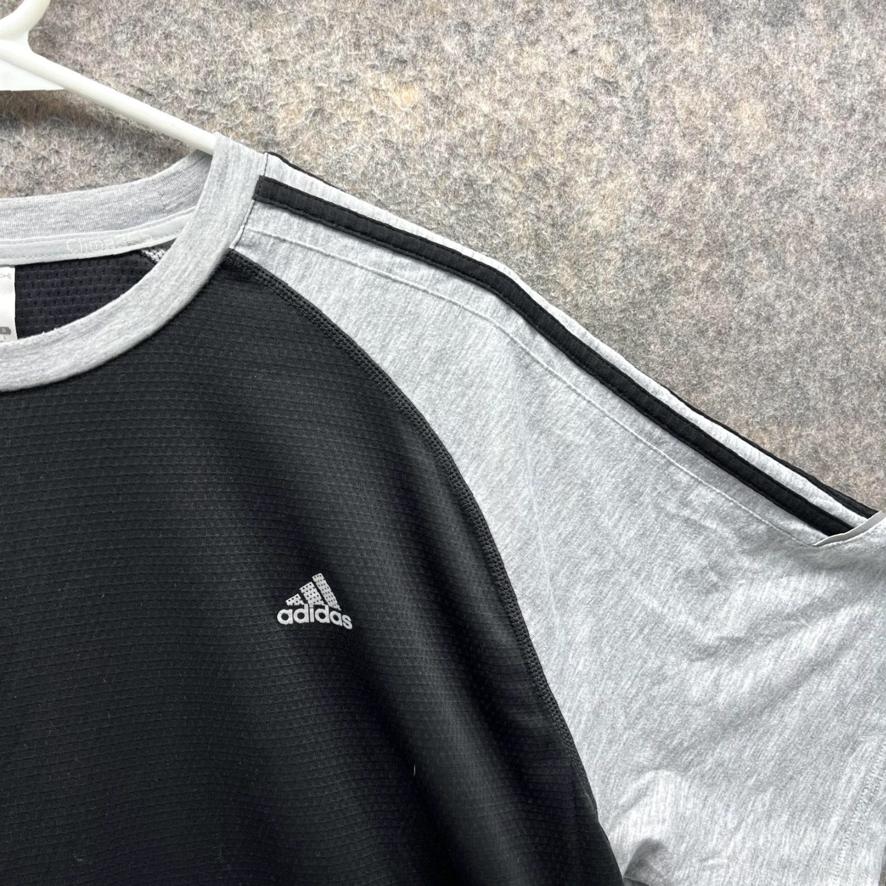 Adidas VINTAGE Adidas Shirt Men Large Adult Black Athletic Crewneck Jersey Soccer Polyester Vtg Size US L / EU 52-54 / 3 - 6 Thumbnail
