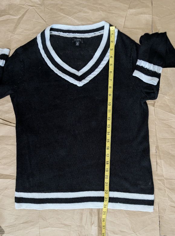 Talbots V neck classic timeless varsity style sweater Size M / US 6-8 / IT 42-44 - 6 Thumbnail