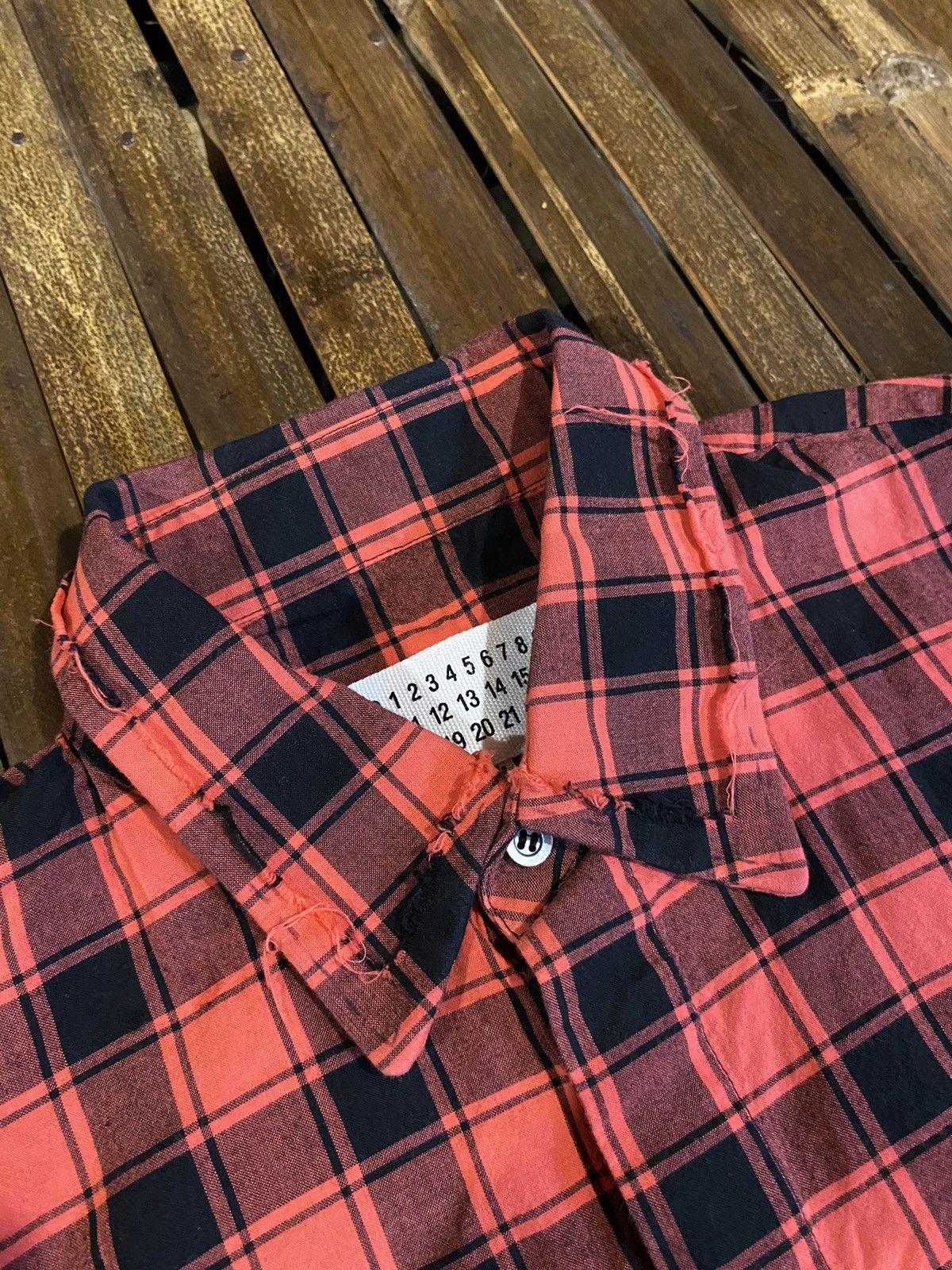 Maison Margiela MAISON MARGIELA SHIRT Size US M / EU 48-50 / 2 - 6 Thumbnail