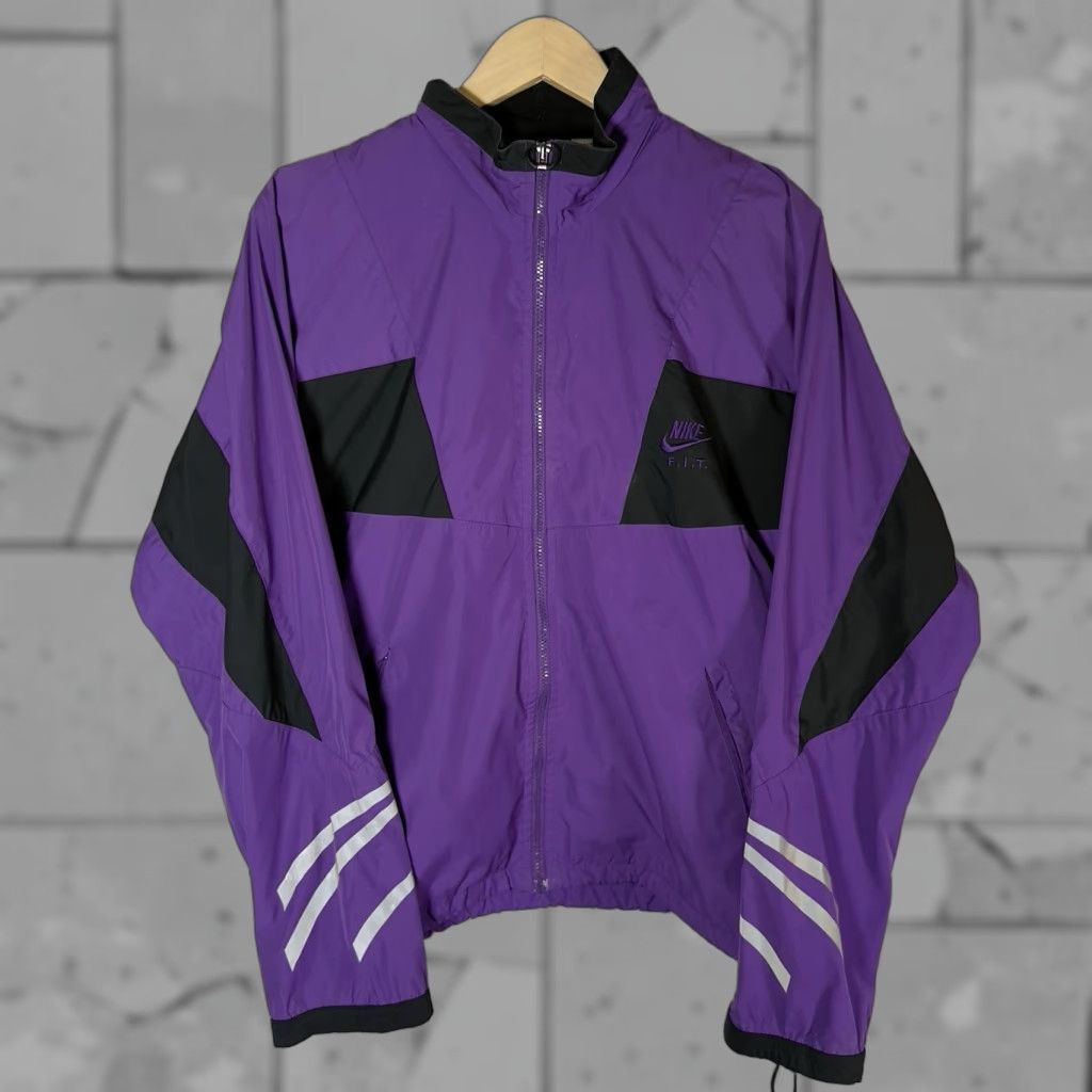 Nike VTG Nike FIT International Jacket Windbreaker Full Zip Mens S Purple Polyester Size US S / EU 44-46 / 1 - 1 Thumbnail