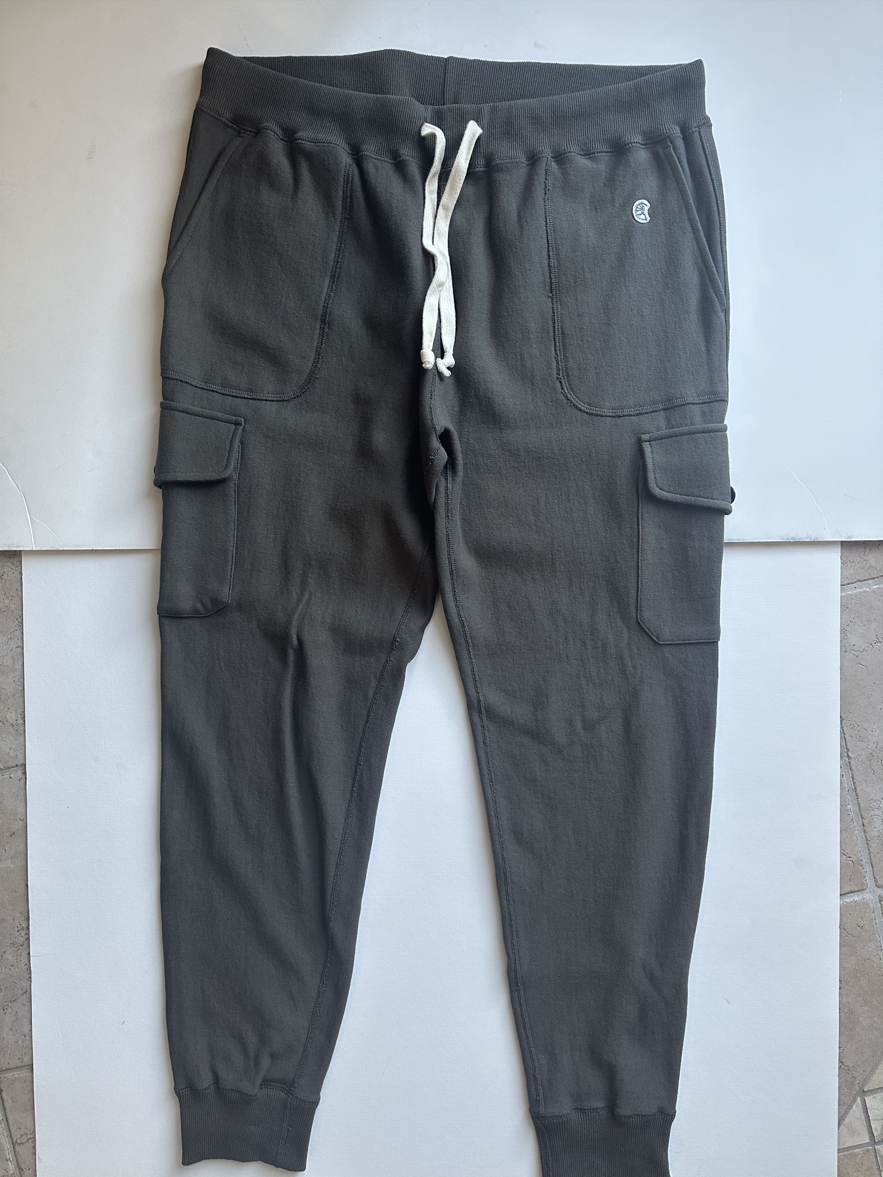 Champion × Todd Snyder Todd Snyder x Champion Cargo Joggers - Olive - XL (NWOT) Size US 36 / EU 52 - 2 Thumbnail