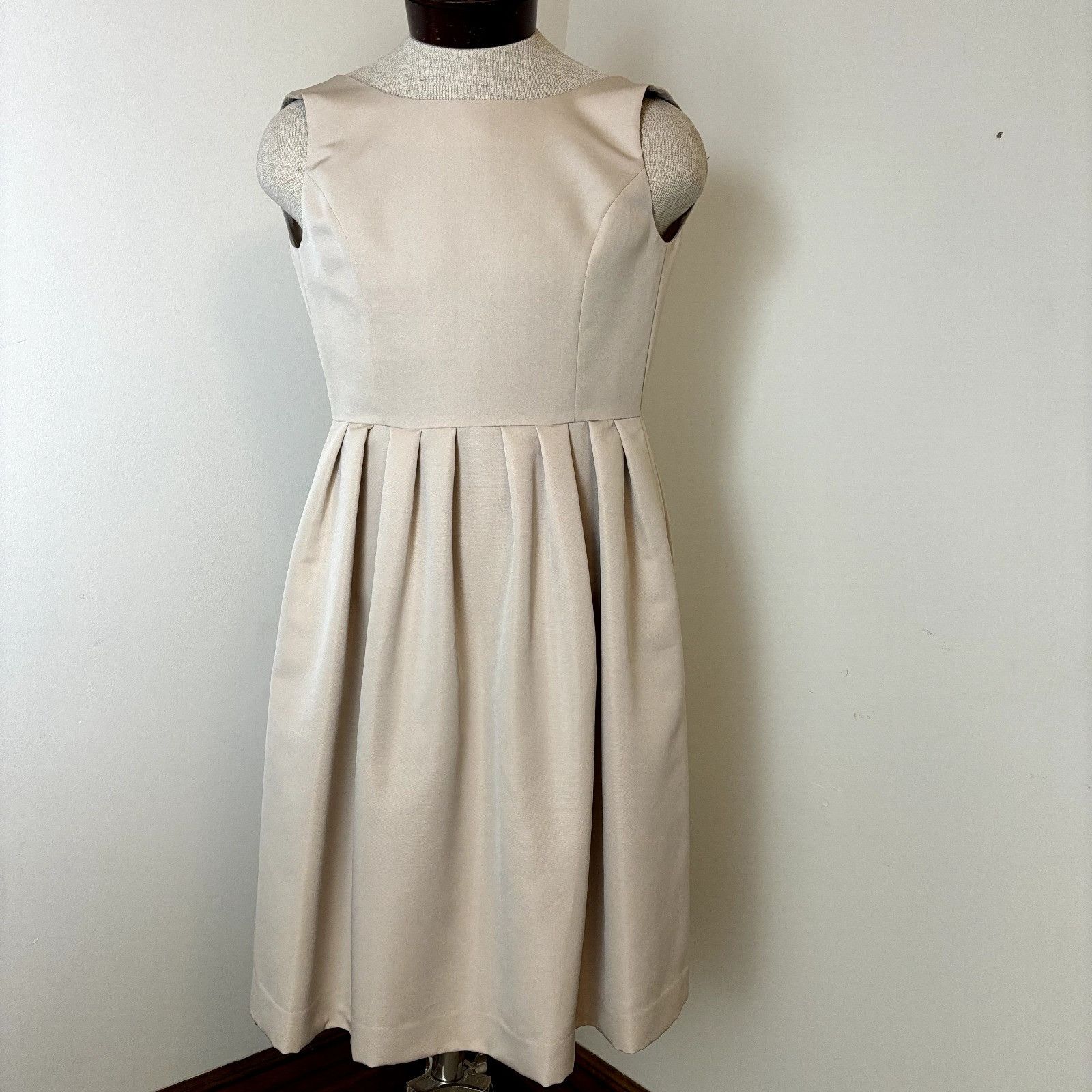 Other Dress Liala x PG Sz XS Light Beige Sleeveless A-Line Knee-L Size XS / US 0-2 / IT 36-38 - 1 Thumbnail