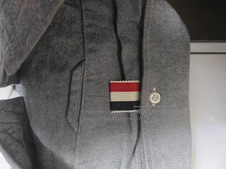 Thom Browne Thom Browne Casual Long Sleeve Shirt Size US M / EU 48-50 / 2 - 6 Thumbnail