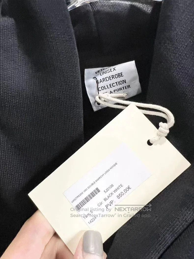 Vetements VETEMENTS 21FW Black Logo Oversized Hoodie. Size US S / EU 44-46 / 1 - 3 Thumbnail