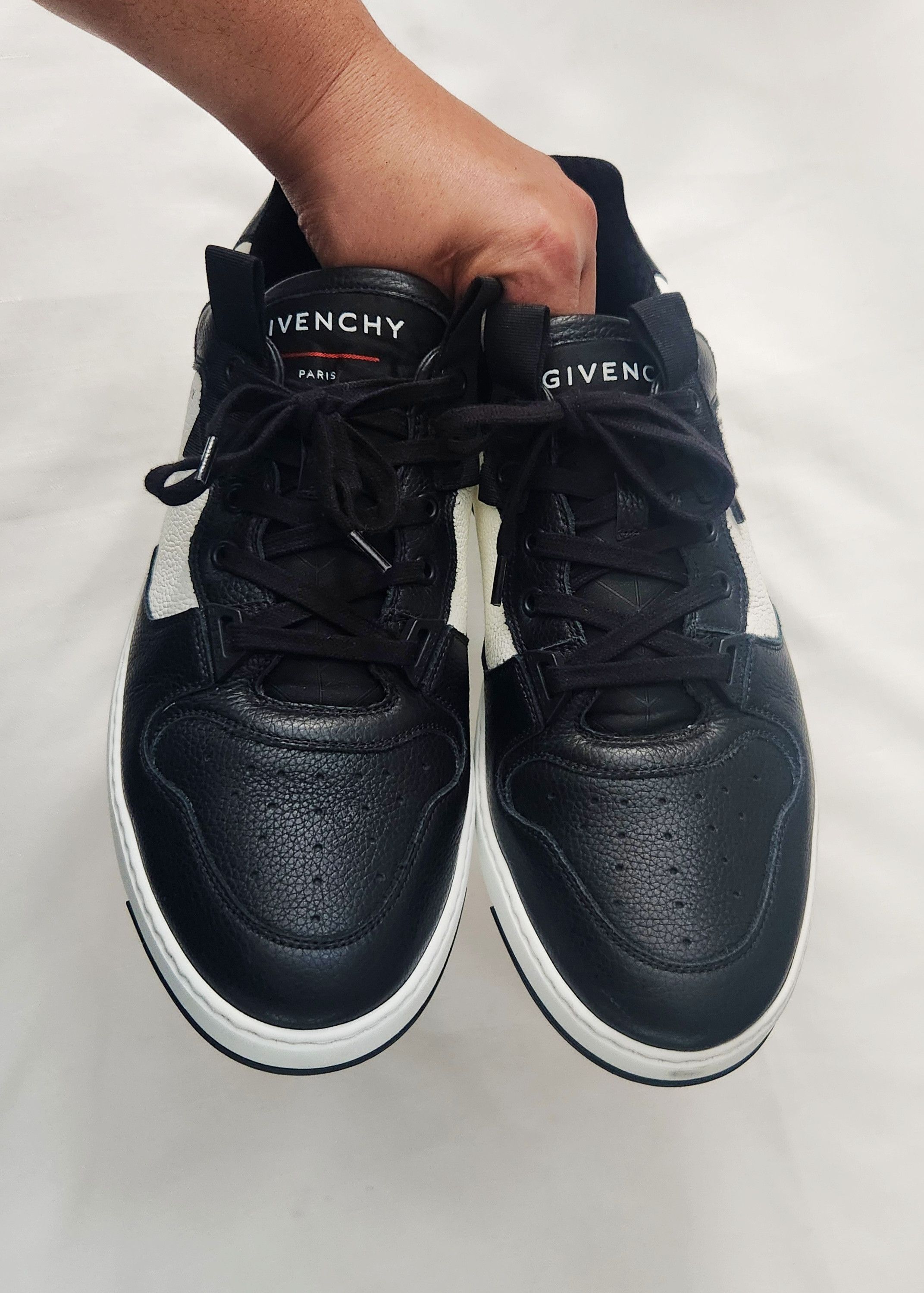 Designer × Givenchy Givenchy White Black multicolor Leather Runner Sneakers 46 Size US 13 / EU 46 - 17 Thumbnail