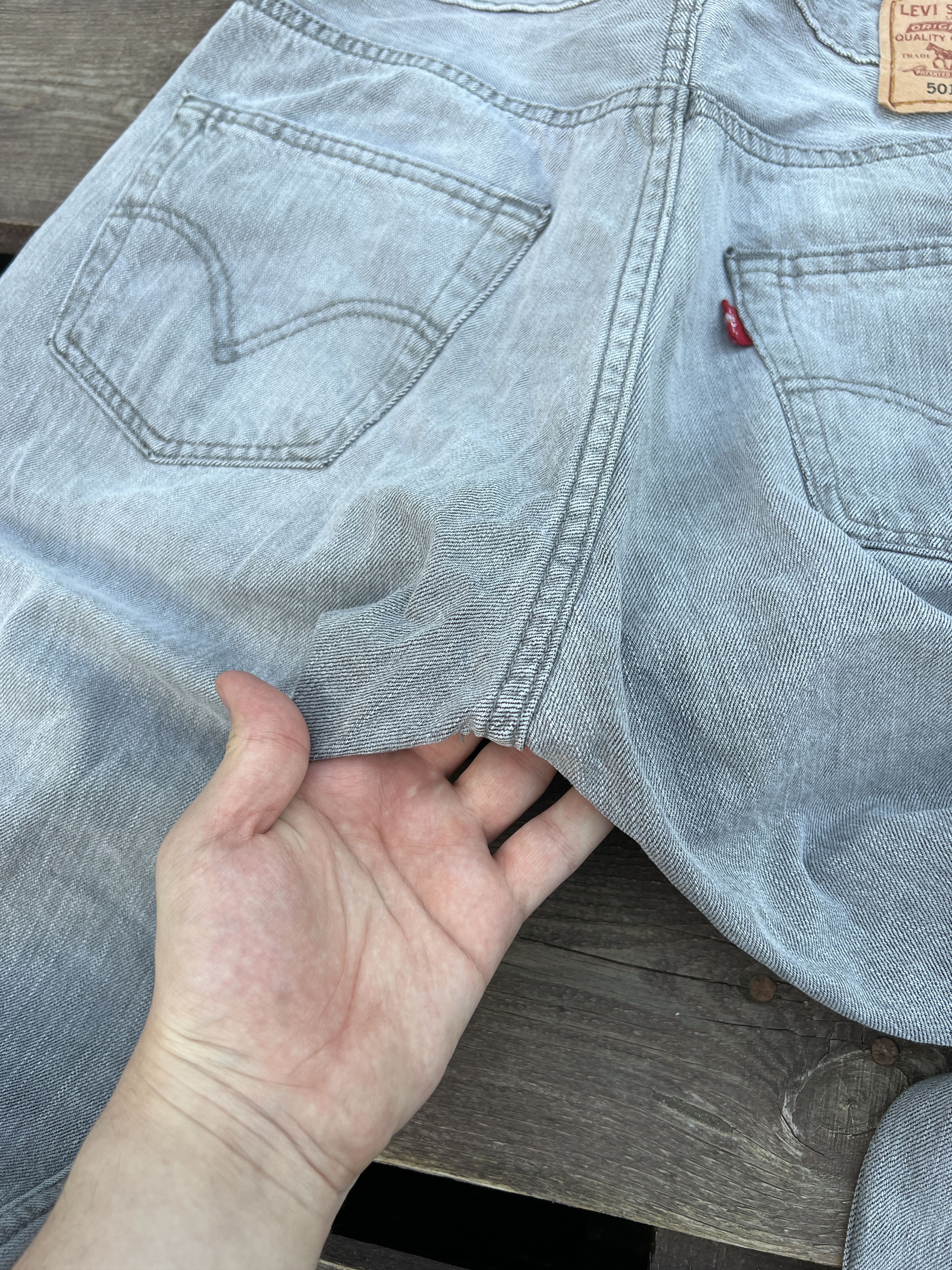 Levi's Levis 501 Vintage Gray Denim Jeans Size W33 L36 Size US 33 - 11 Thumbnail