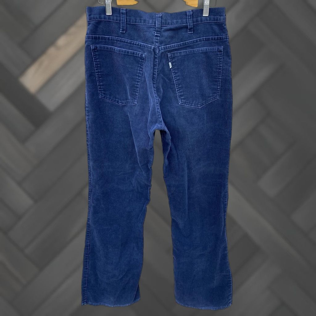 Levi's VINTAGE Levi’s 517 Corduroy Pants Navy Blue 32 x 32 Talon Zipper 1970s Casual Mens Size US 32 / EU 48 - 1 Thumbnail