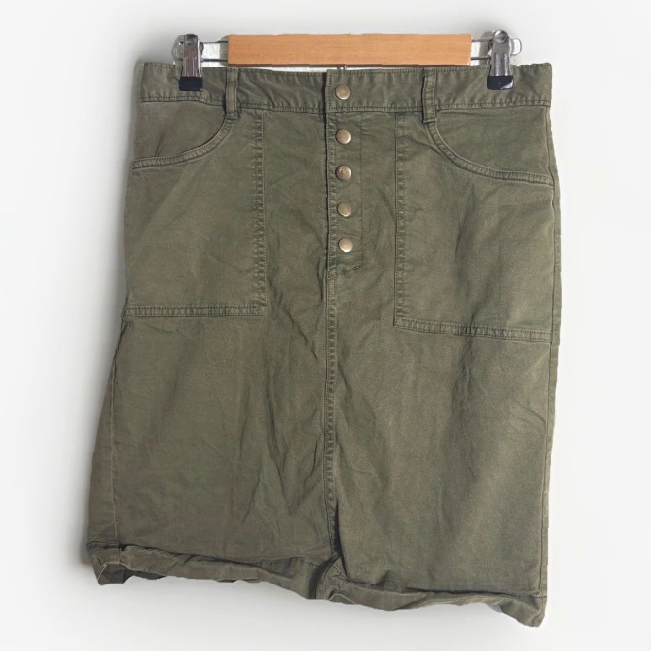 Banana Republic VINTAGE? Banana Republic Army Green Skirt Cotton 30X20 A-Line Knee Length Pockets Womens Size 4 Size 27" / US 4 / IT 40 - 2 Thumbnail