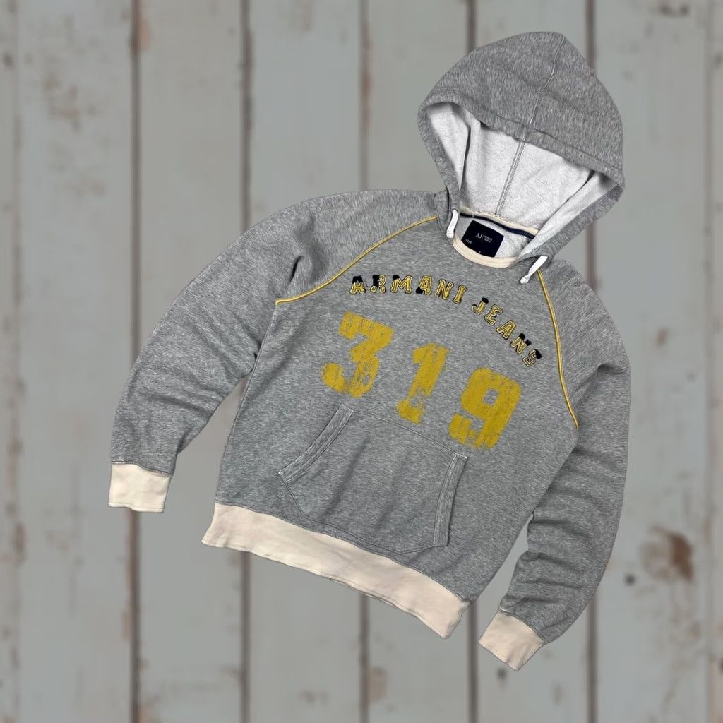 Vintage VINTAGE Armani Jeans Hoodie Big Logo AJ Men Size M Gray Size US M / EU 48-50 / 2 - 1 Thumbnail