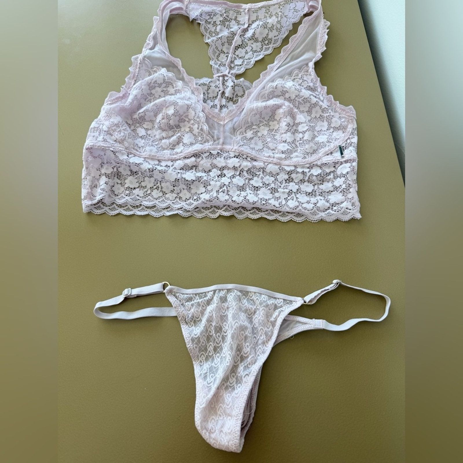 Other Light Pink Lace Bralette & Thong Set Bra size M Panties S Size ONE SIZE - 5 Thumbnail