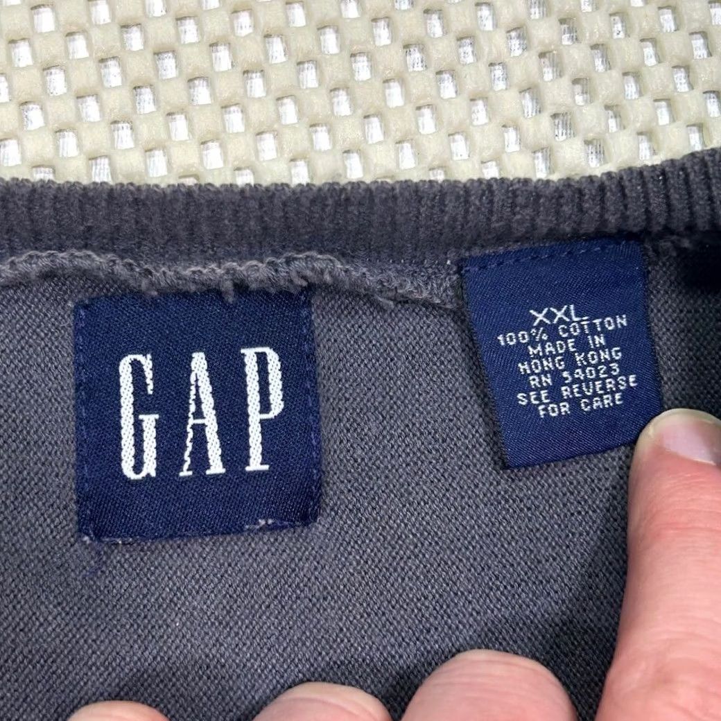 Gap VINTAGE GAP V-Neck T-Shirt Striped Gray Casual Short Sleeve Top Mens XXL Size US XXL / EU 58 / 5 - 6 Thumbnail