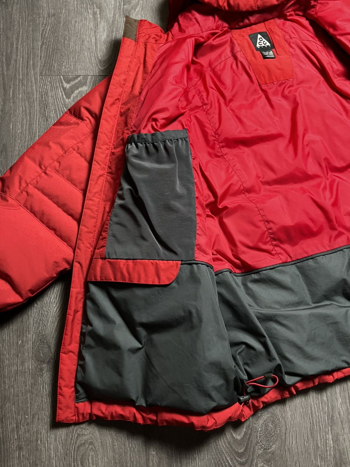 Nike ACG Vintage Nike ACG 550 Goose Down Puffer Jacket Red Gorpcore Size US XL / EU 56 / 4 - 10 Thumbnail