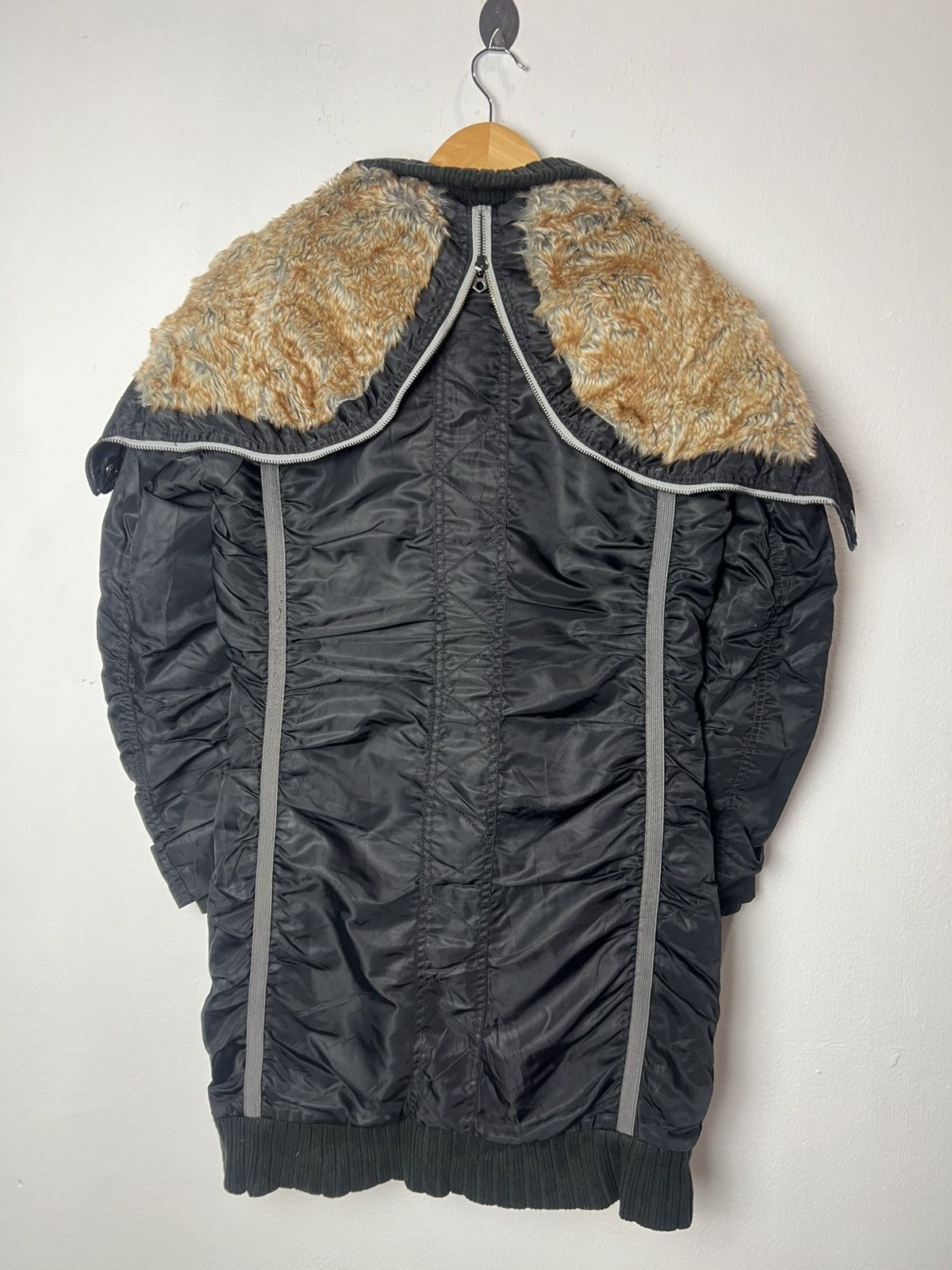 Avirex Vintage Avirex Black Military N-3B Flight Fur Jacke Size US S / EU 44-46 / 1 - 9 Thumbnail