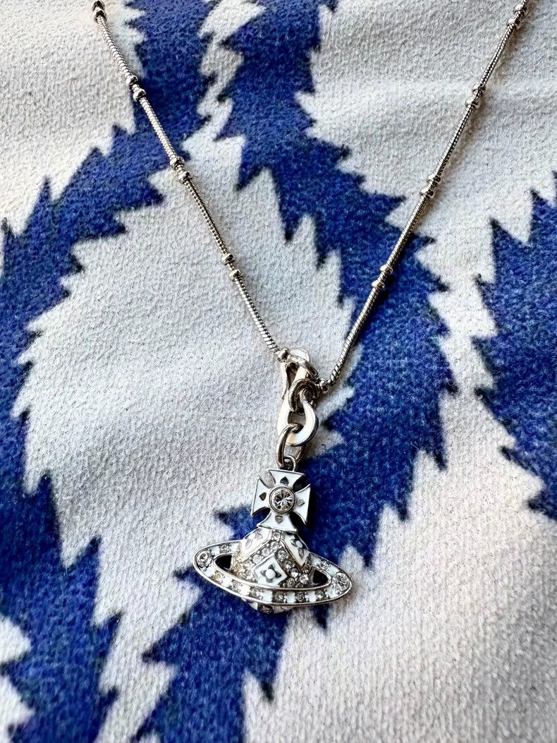 Vivienne Westwood Vivienne Westwood White Porcelain Snowflake Flat Saturn Ne Size ONE SIZE - 1 Thumbnail