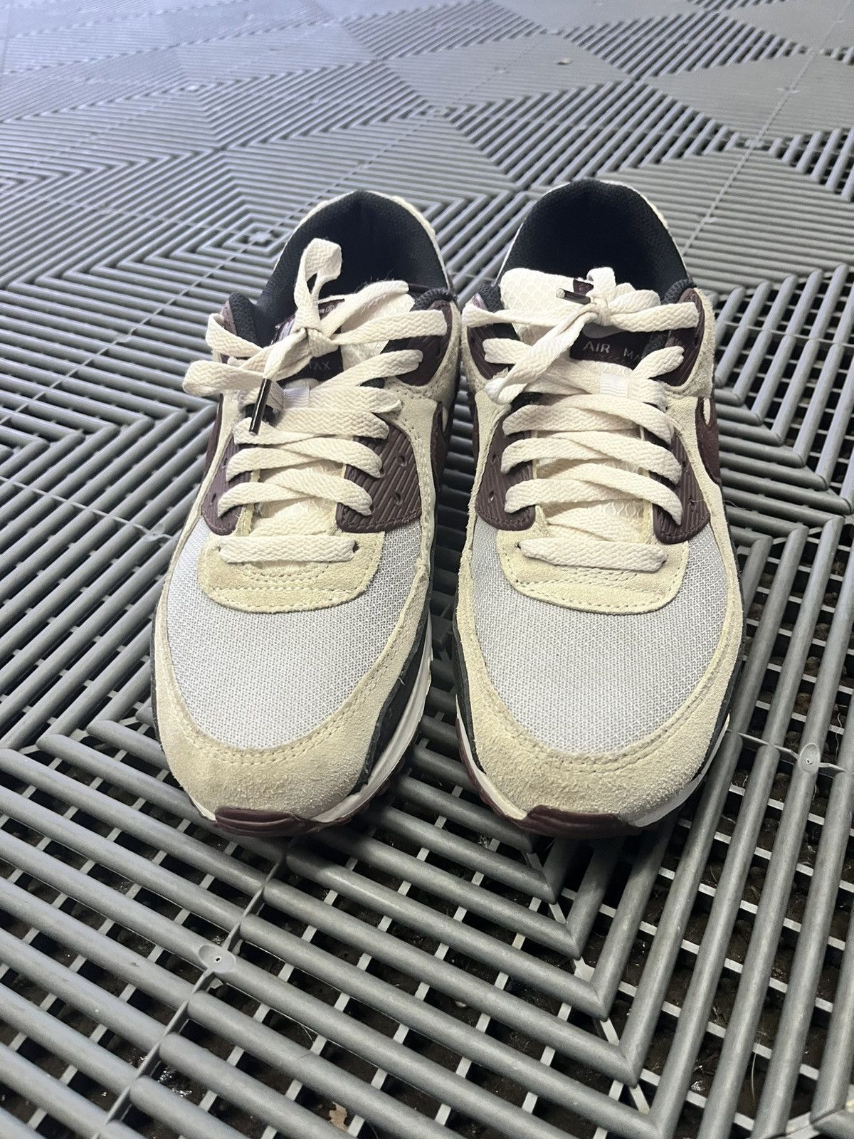 Nike Nike Air Max 90 Size US 9 / EU 42 - 6 Thumbnail