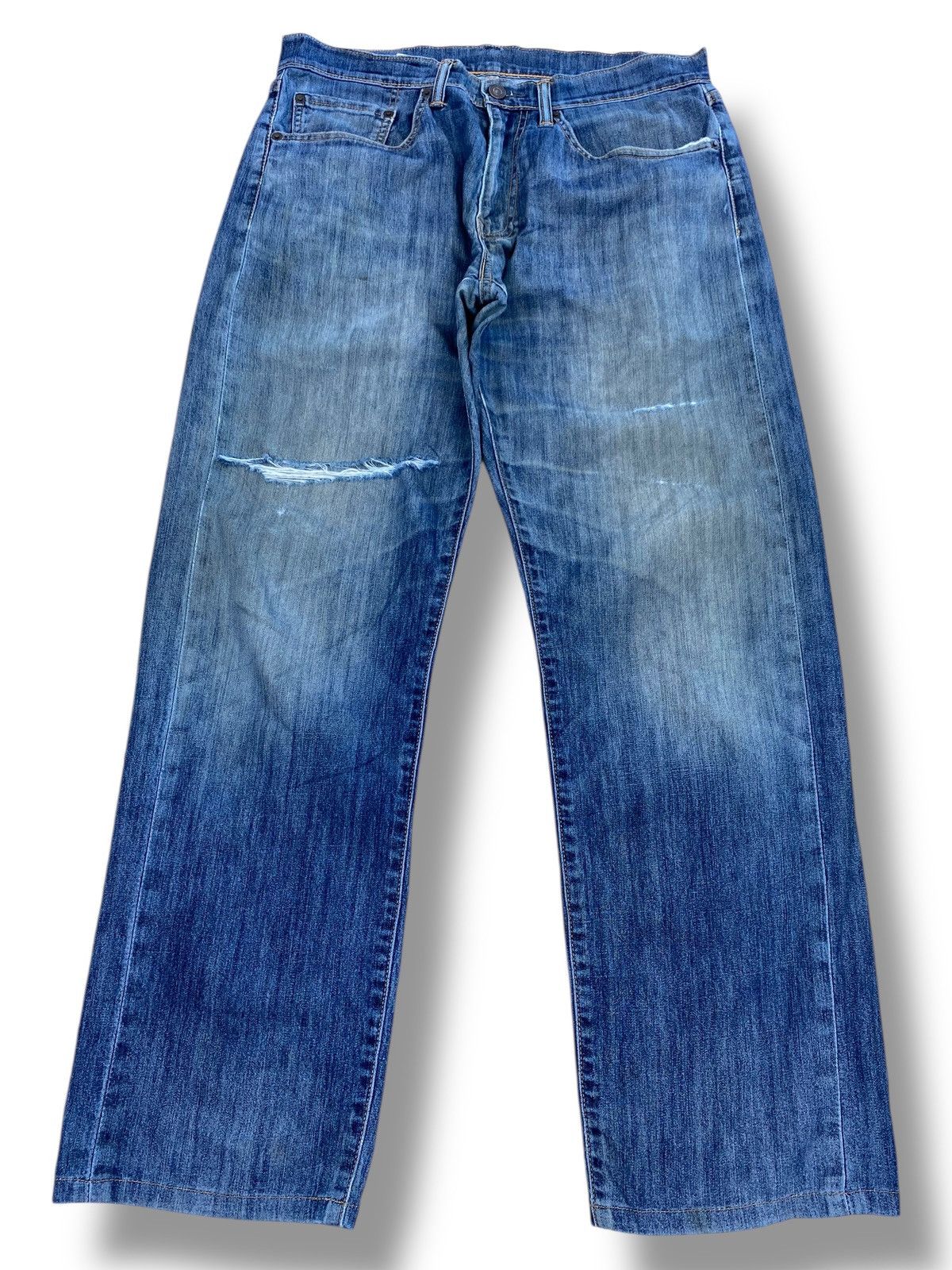 Levi's Levi’s Brand Faded Wash Ripped Style Soft Jeans Size US 32 / EU 48 - 1 Thumbnail