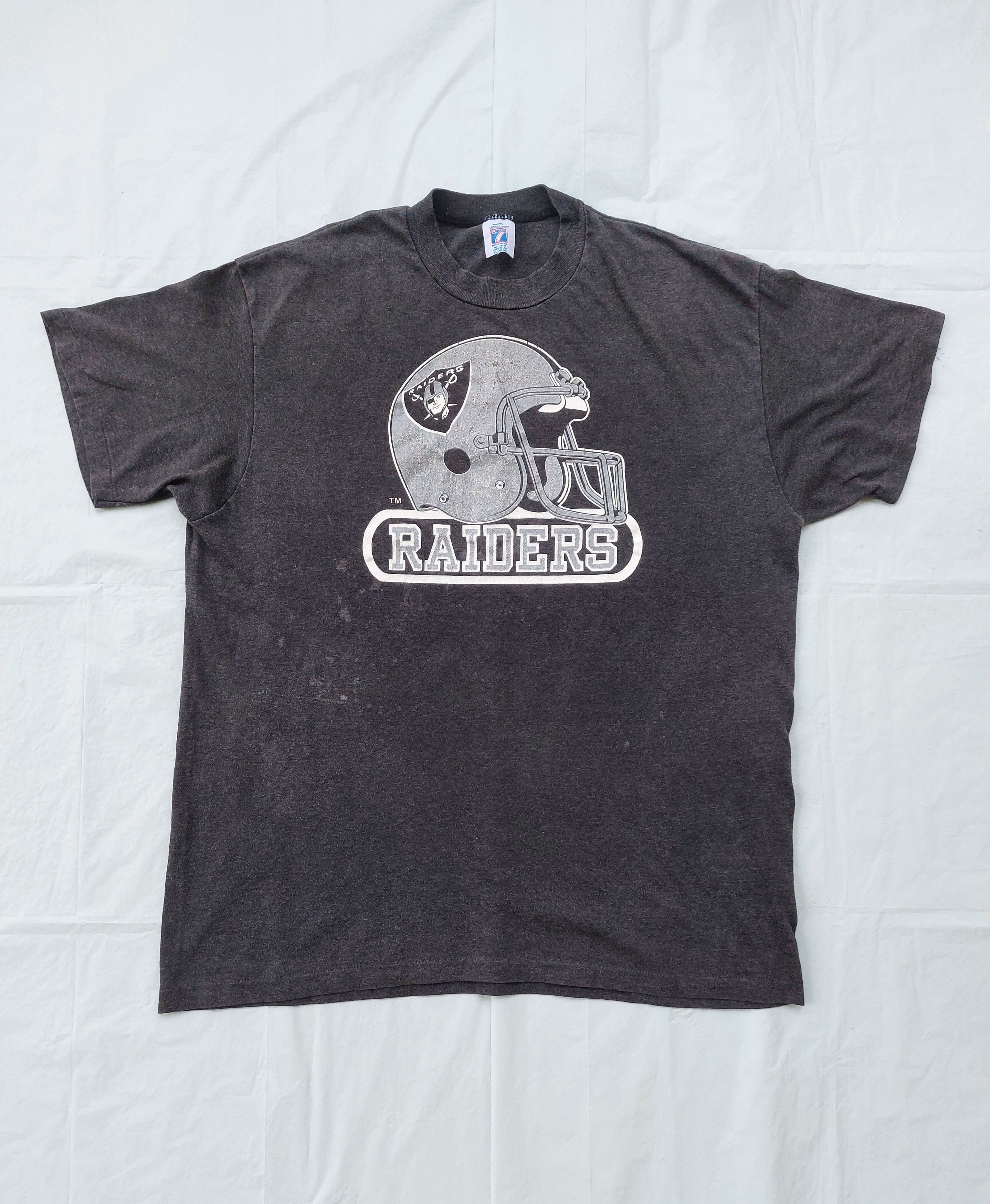 Logo 7 70s 80s Oakland Raiders T Shirt - Men's Medium, Women's Large