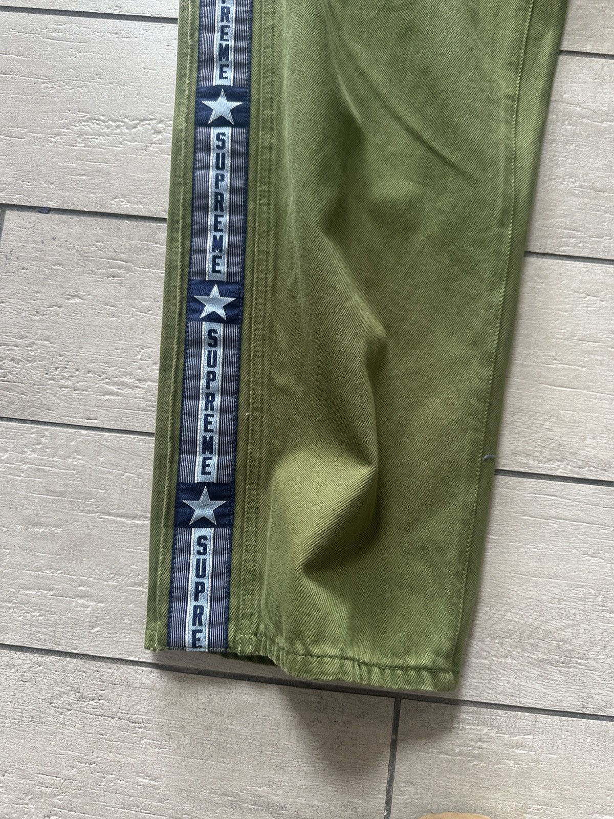 Supreme Supreme Side Logo Track Pants – Olive Green – Size 34 Size US 34 / EU 50 - 7 Thumbnail