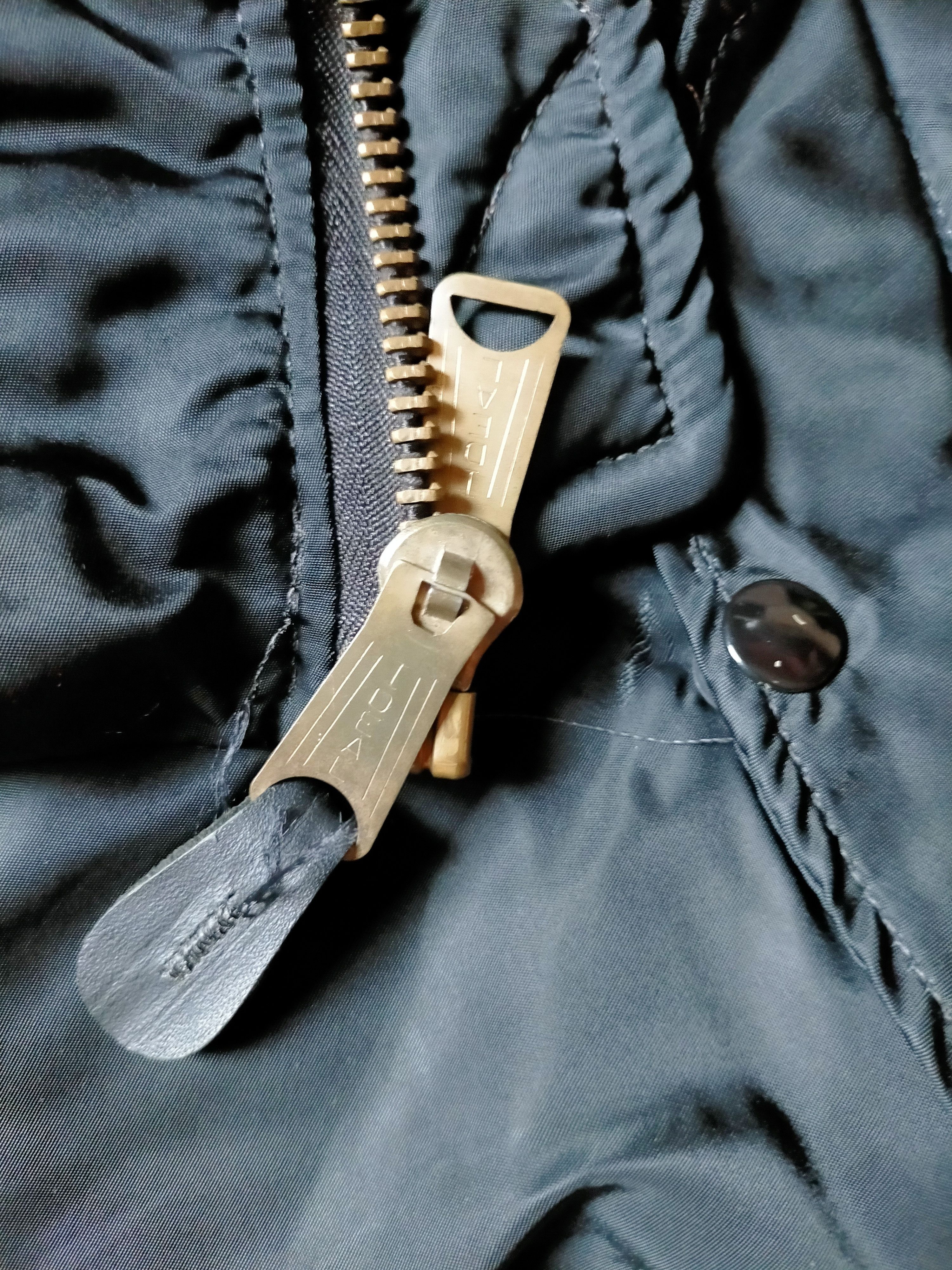 Alpha Industries Vintage Alpha Industries (USAF) Black Jacket Size US L / EU 52-54 / 3 - 13 Thumbnail