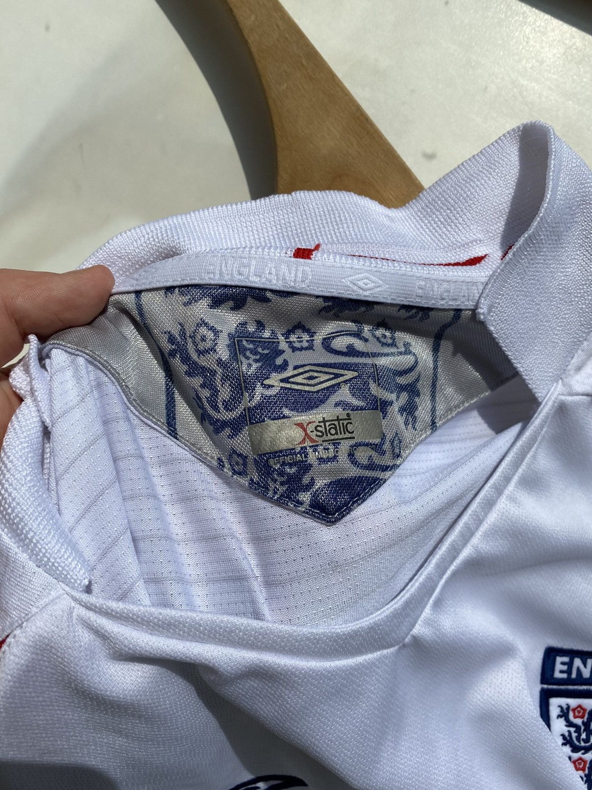 Umbro Vintage England Beckham #7 Umbro Jersey 2005-07 White Home Size US XL / EU 56 / 4 - 5 Thumbnail