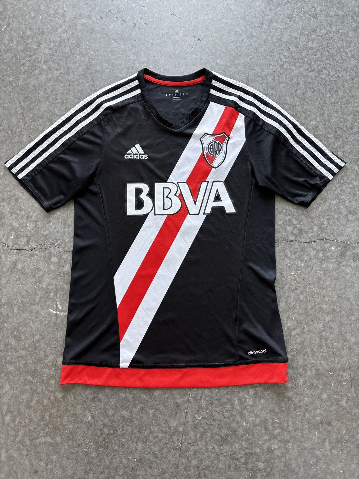 Adidas 2016 Adidas River Plate Maidana Jersey Size US S / EU 44-46 / 1 - 1 Thumbnail