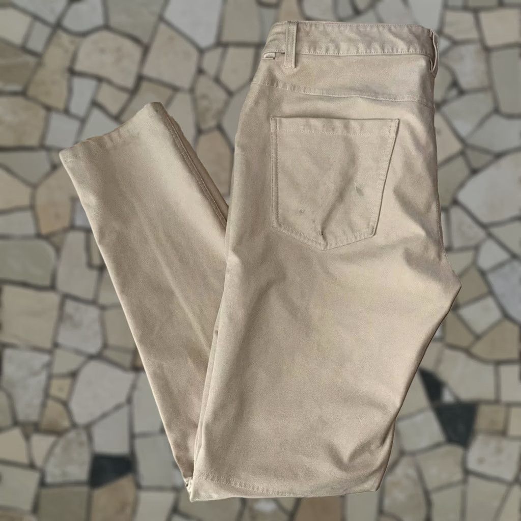 Lululemon Lululemon Commission Pant Warpstreme Beige Flat Front Regular Fit Tapered 34x33 Distressed Men’s Size US 34 / EU 50 - 1 Thumbnail
