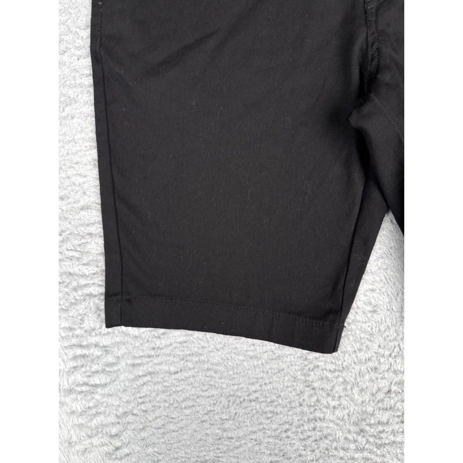 Volcom Volcom Mens 29 Black Canvas Chino Shorts Flat Front 10 Inseam Summer Casual Stretch Pockets Regular Fit Size US 29 - 3 Thumbnail