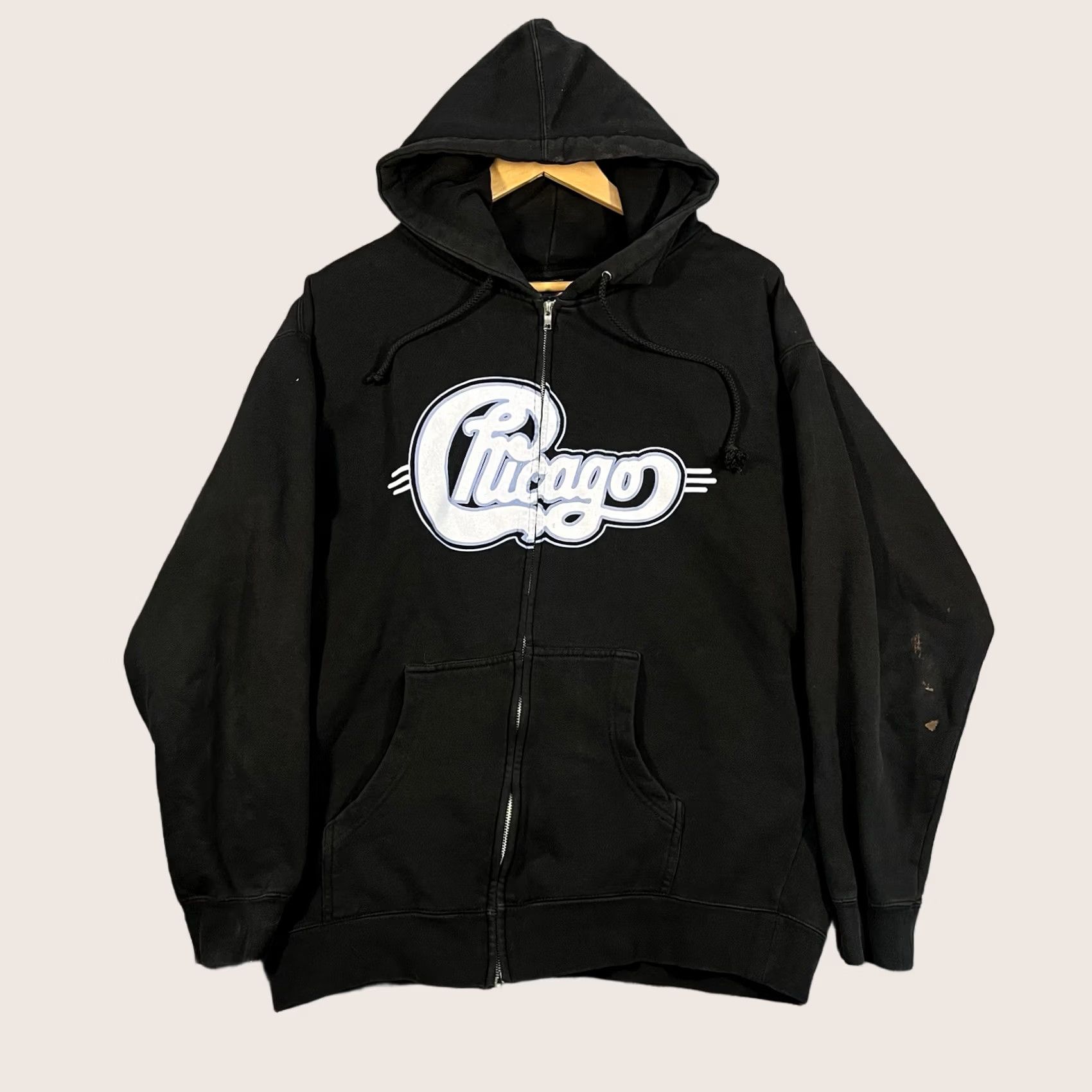 Vintage VINTAGE Chicago World Tour Concert Zip Hoodie Hoodie Mens Large Black 90s Zip Full Zip Bands/Concert Merch Size US L / EU 52-54 / 3 - 1 Thumbnail