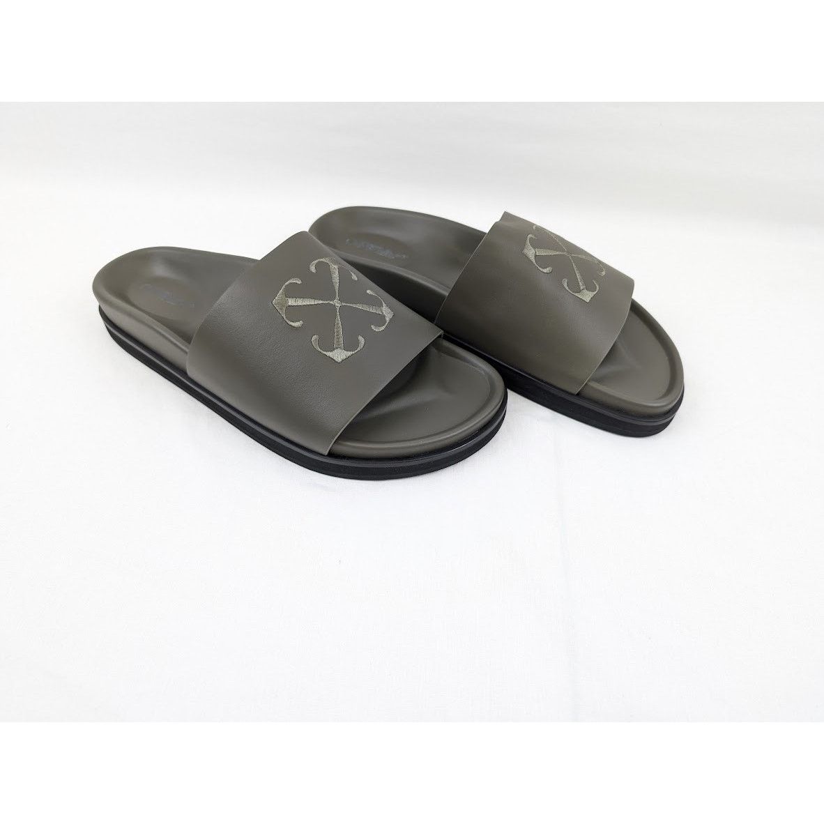 Off-White o1rshd1 Pool Time Slider in Military Green Size US 9 / EU 42 - 12 Thumbnail