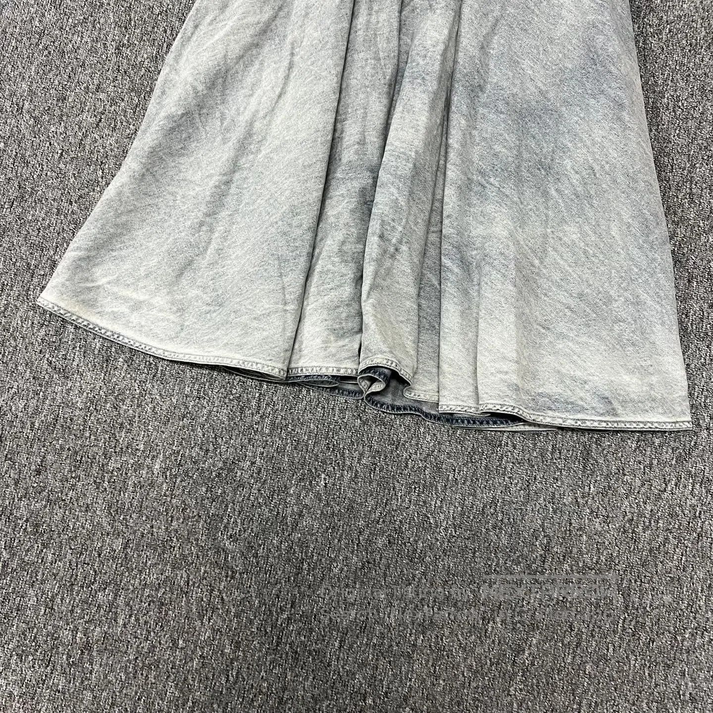 Dior Dior size M Graduated denim half-skirt| Size 28" / US 6 / IT 42 - 4 Thumbnail