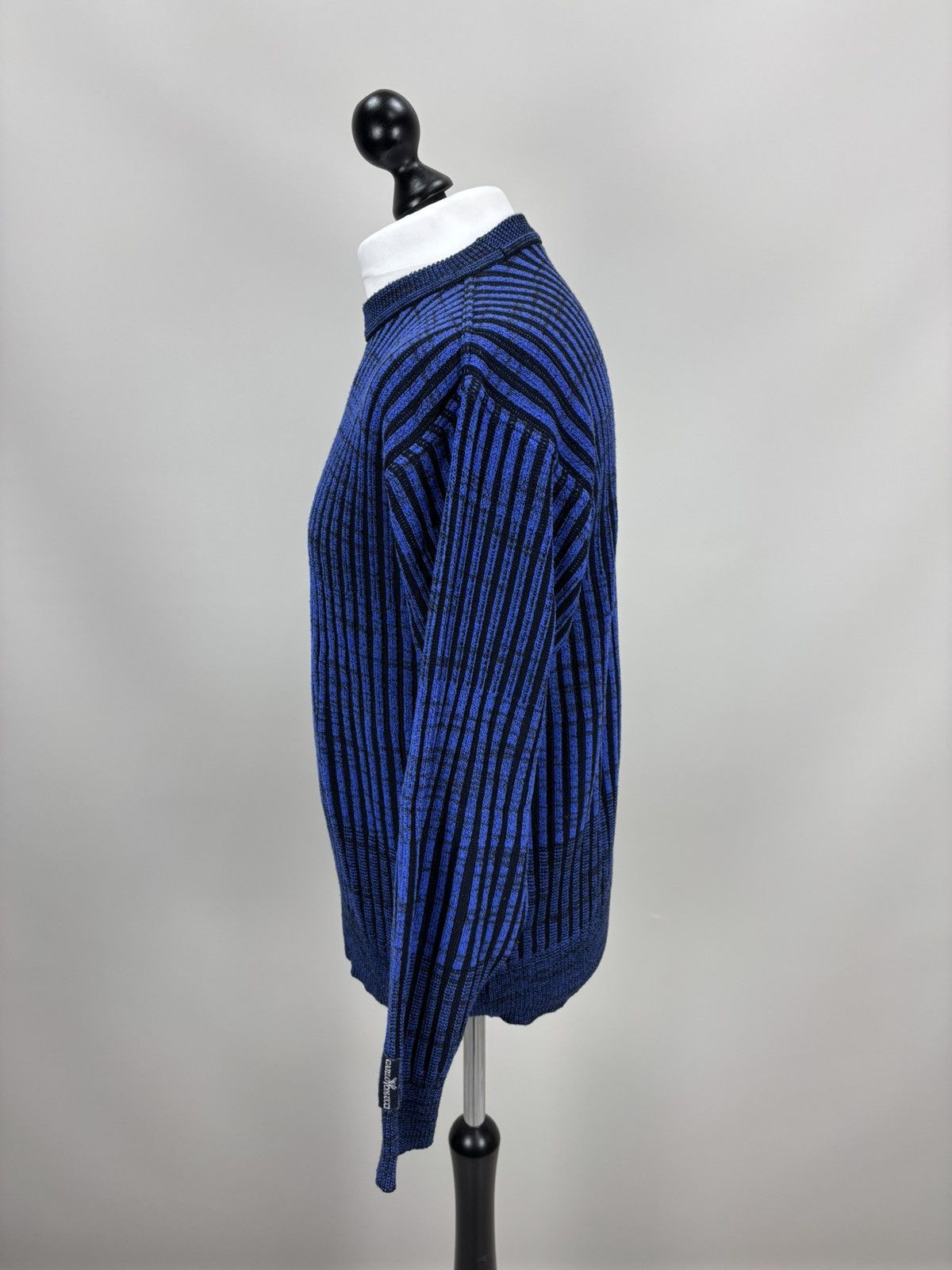 Carlo Colucci Mens sweater Carlo Colucci Size 52 Color Blue Size US L / EU 52-54 / 3 - 8 Thumbnail