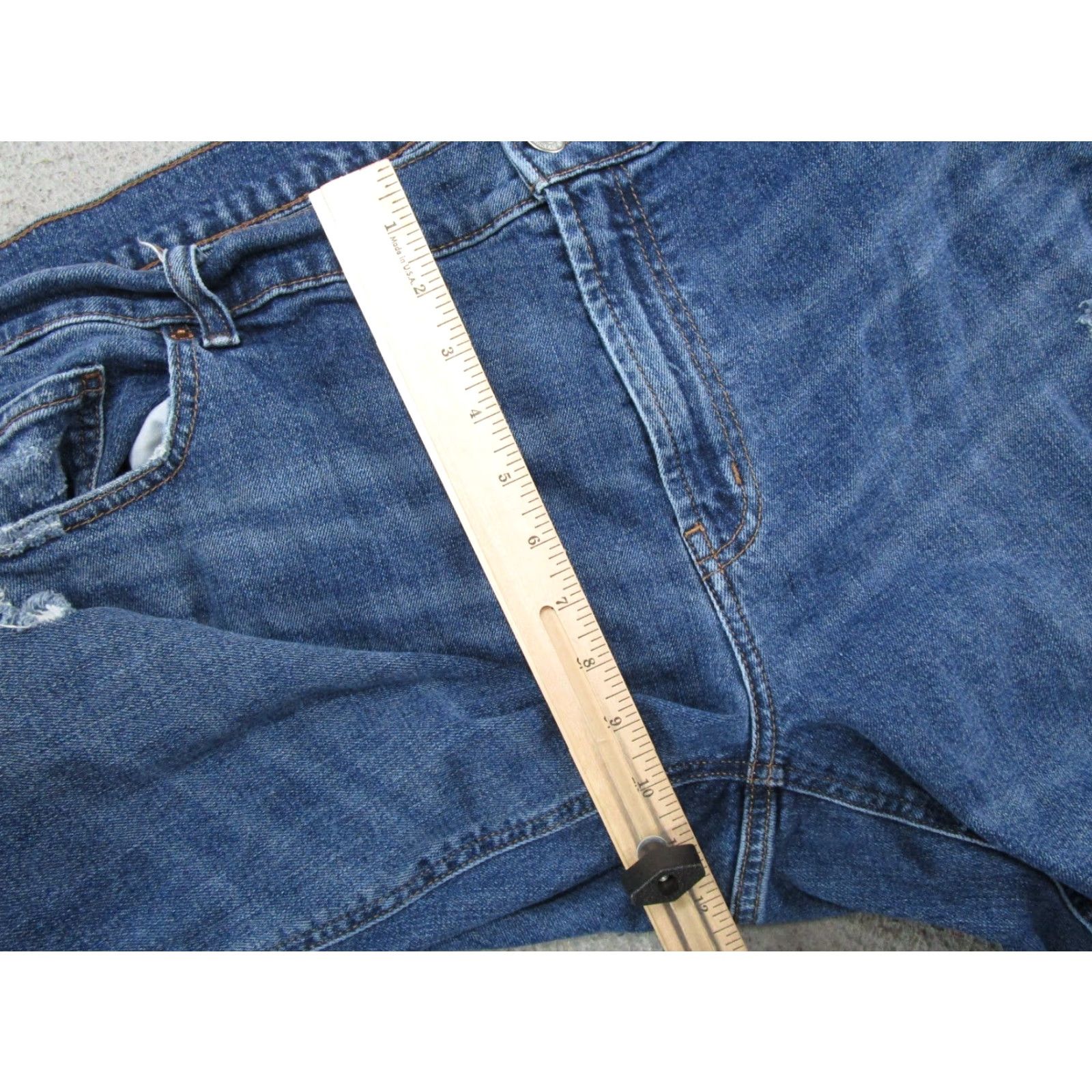 Old Navy Old Navy Distressed Denim Jeans Womens Plus Size 20 Stretch Boyfriend Mid Rise 5-Pocket Blue Size 42" / US 20 - 7 Thumbnail