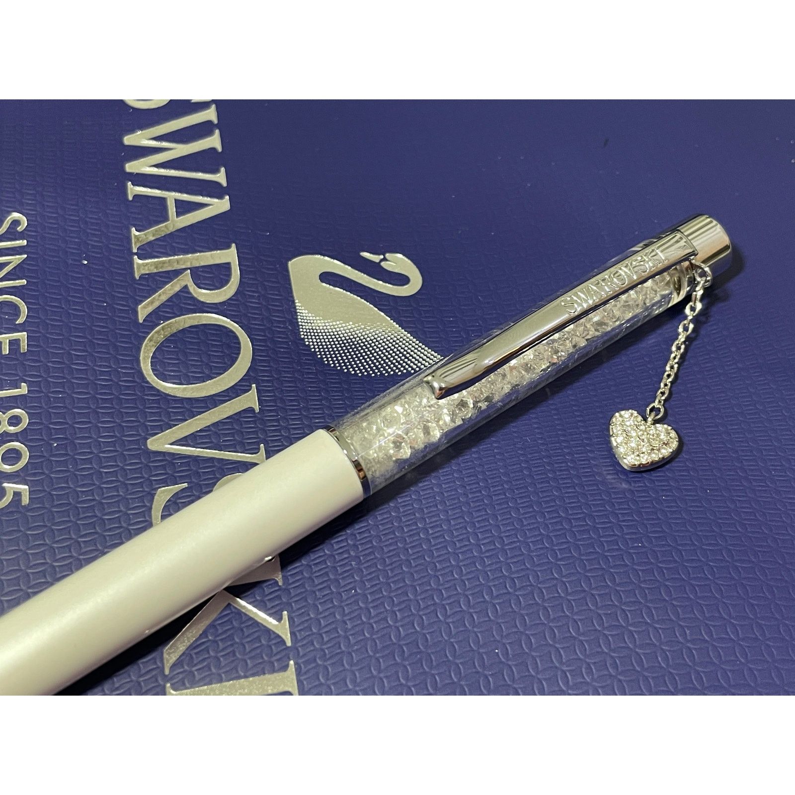 Swarovski Swarovski White Ballpoint Pen dangling heart charm new Size ONE SIZE - 4 Thumbnail