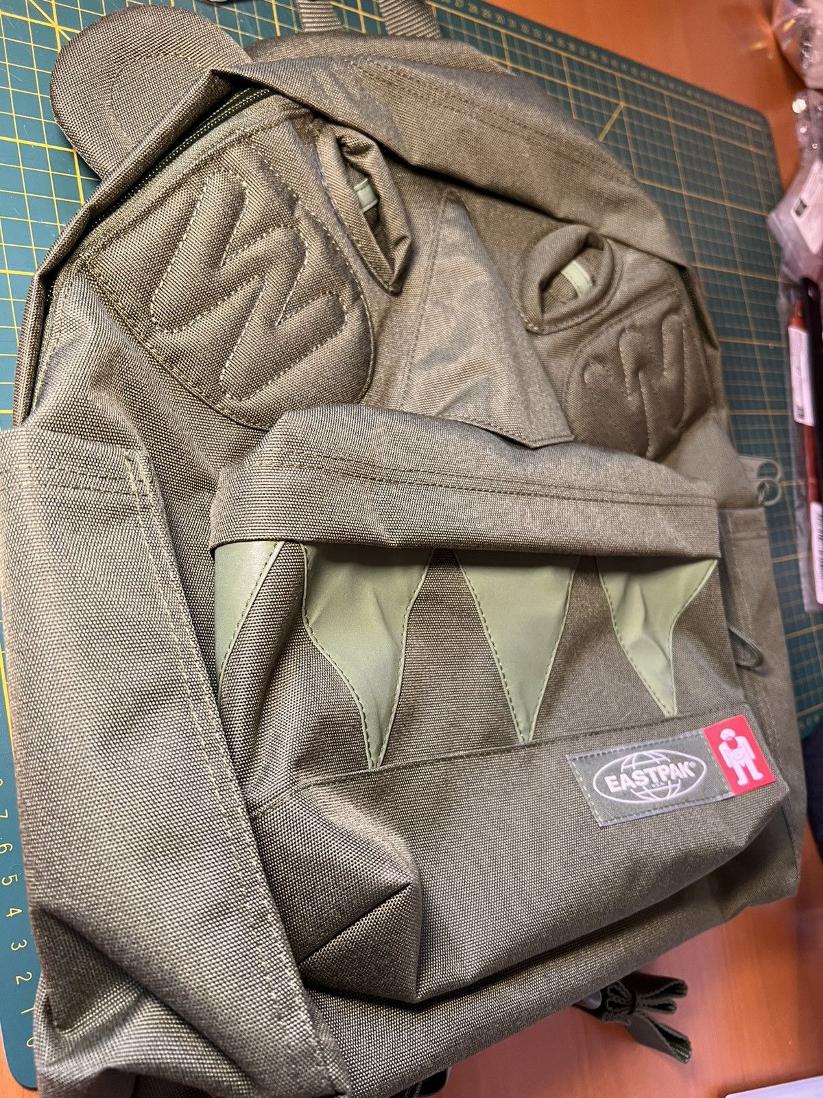 Eastpak × Walter Van Beirendonck WALTER VAN BEIRENDONCK x EASTPAK WALTER PAK'R GREEN SS26 Size ONE SIZE - 3 Thumbnail