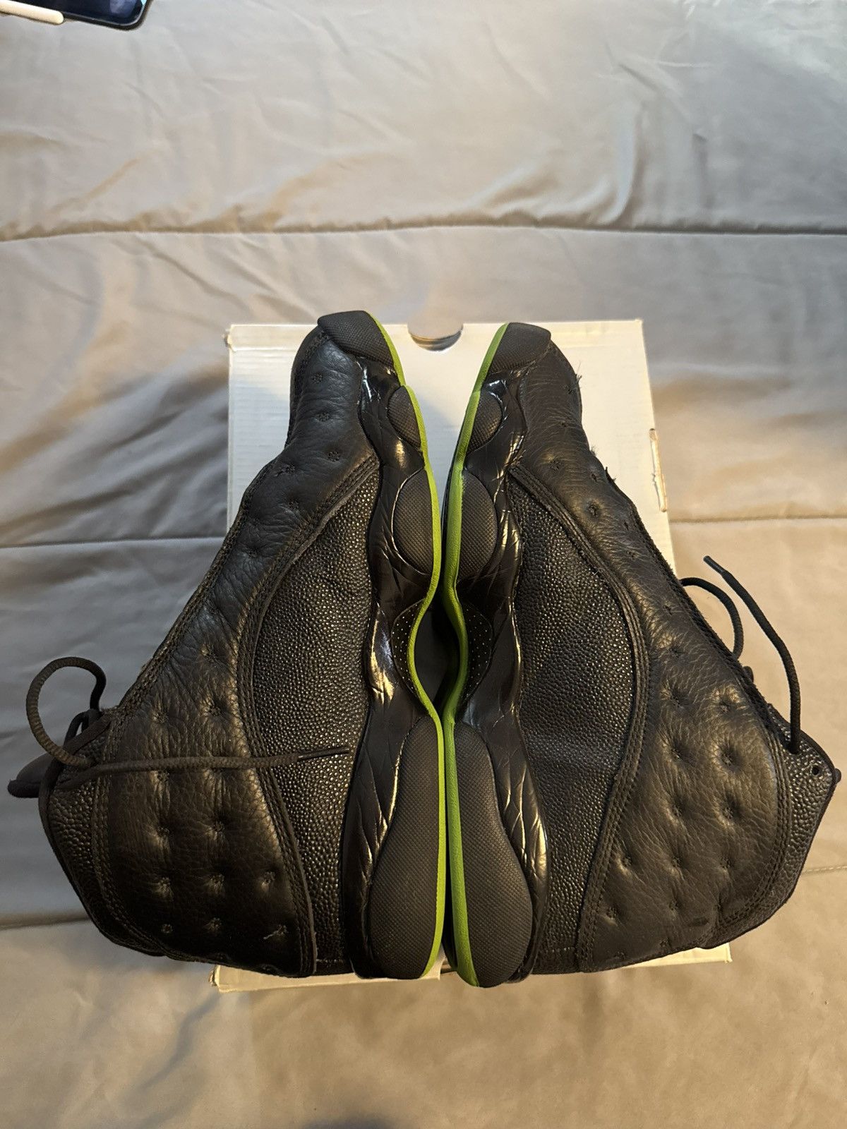 Jordan Brand Air Jordan 13 “Altitude” Size US 9 / EU 42 - 3 Thumbnail