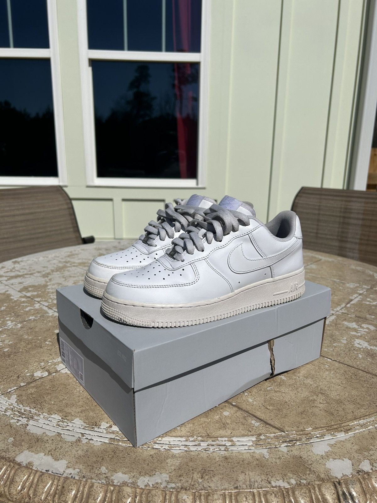 Nike nike air force one ‘07 Size US 9.5 / EU 42-43 - 2 Thumbnail