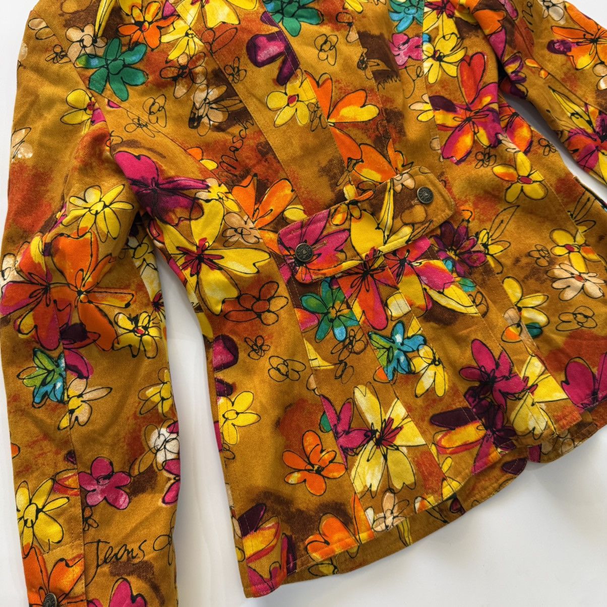Moschino Iconic Vintage Moschino Jeans Velvet Floral Blazer Size S / US 4 / IT 40 - 8 Thumbnail