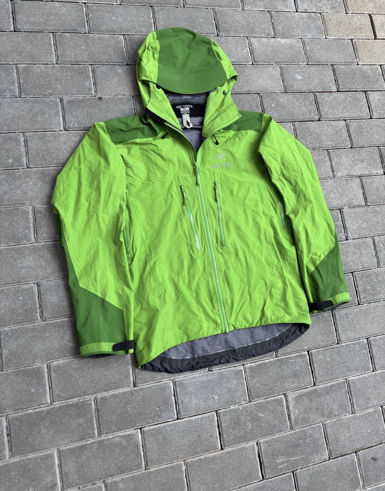 Arc'teryx Jacket Arc'teryx Alpha ar in Lichen GORE-TEX Pro Size US S / EU 44-46 / 1 - 2 Thumbnail