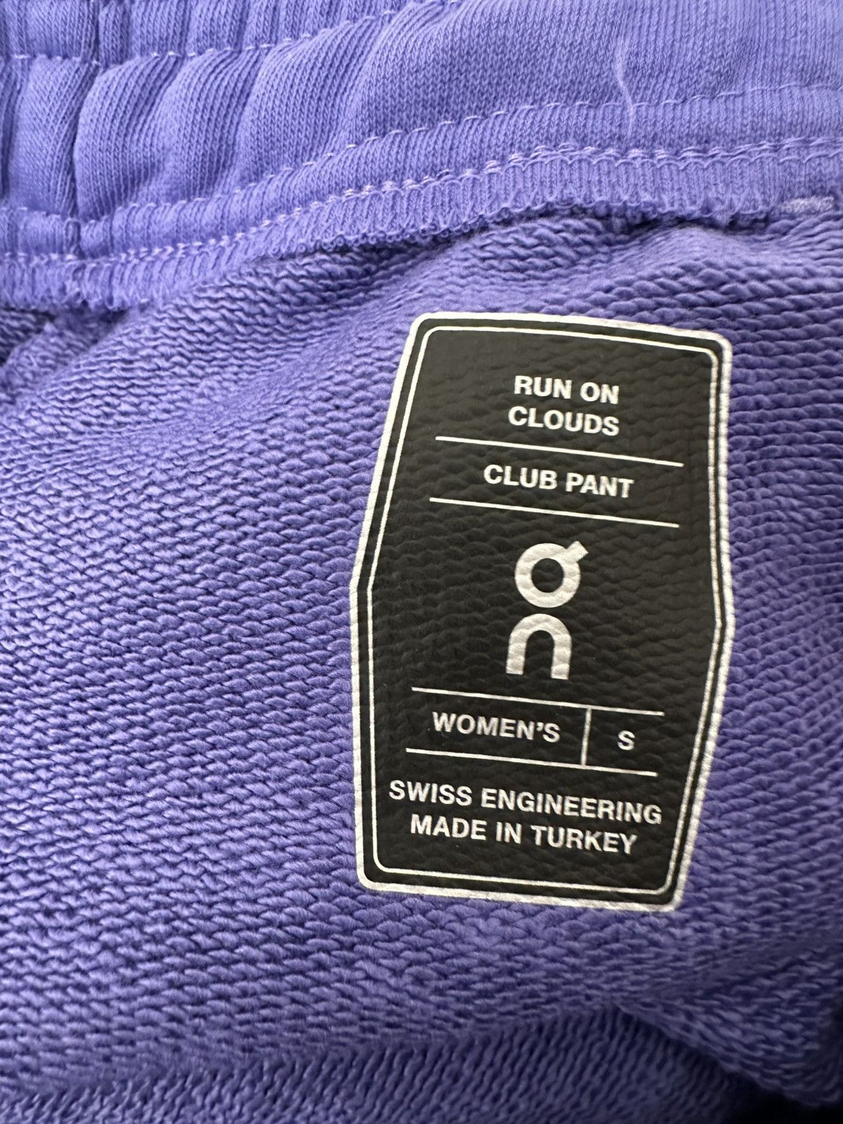 On On Running Women’s Club Pant Size 27" / US 4 / IT 40 - 11 Thumbnail