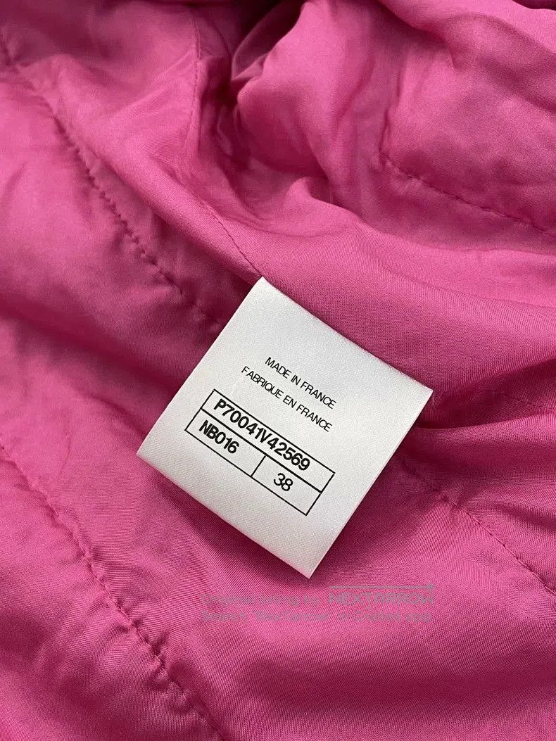 Chanel Chanel Pink V-Neck Knit Jacket. Size US M / EU 48-50 / 2 - 6 Thumbnail