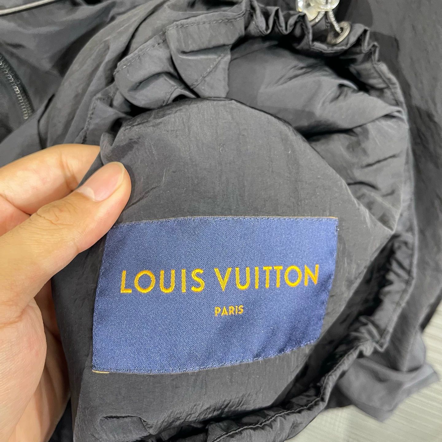 Louis Vuitton Louis Vuitton 2054 Rainbow Tech Jacket 48 99 New Size US M / EU 48-50 / 2 - 5 Thumbnail