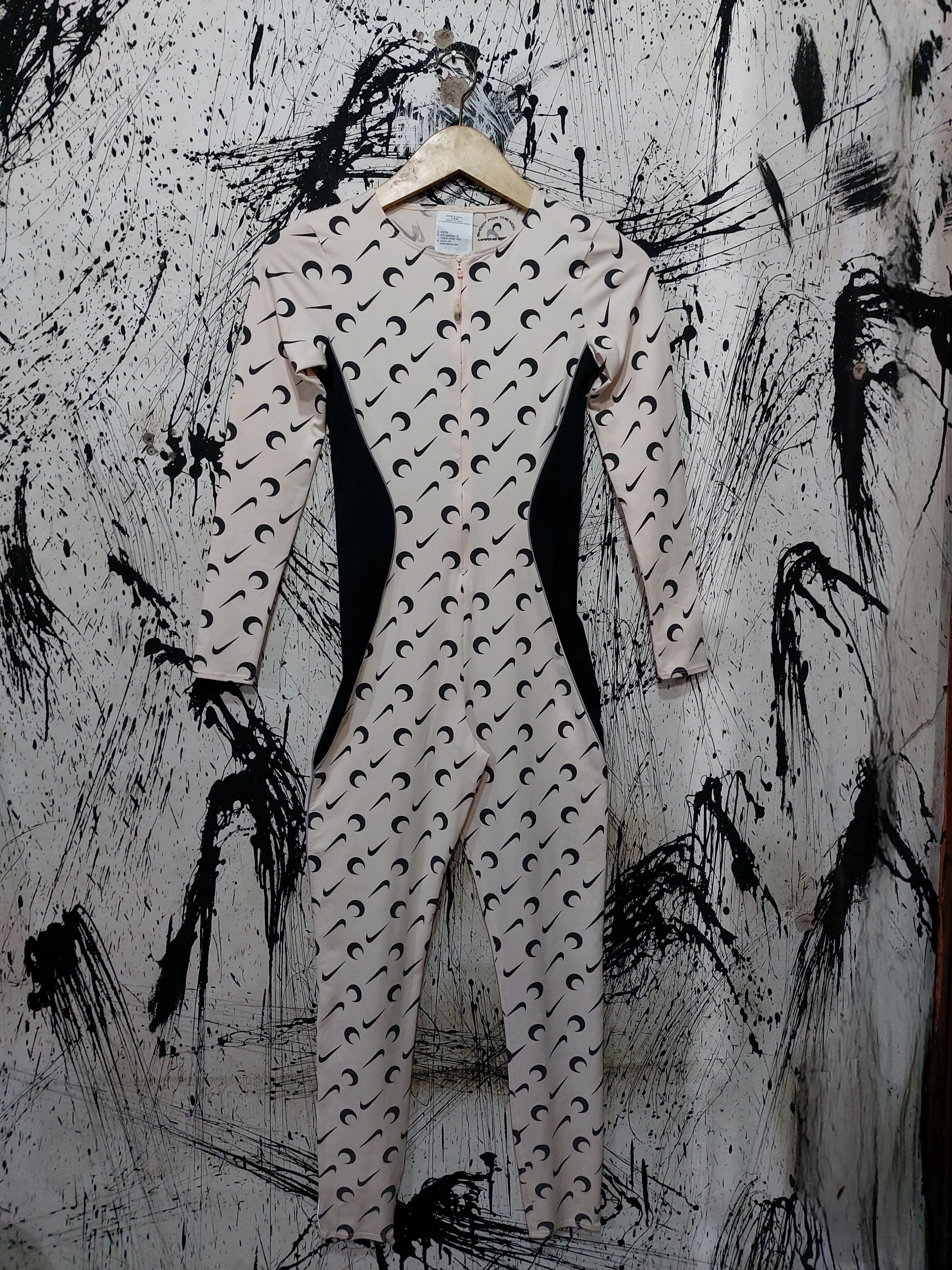 Marine Serre × Nike NIKE X MARINE SERRE SS 2019 ALL OVER PRINT BODYSUIT Size 25" / US 0 / IT 36 - 1 Thumbnail