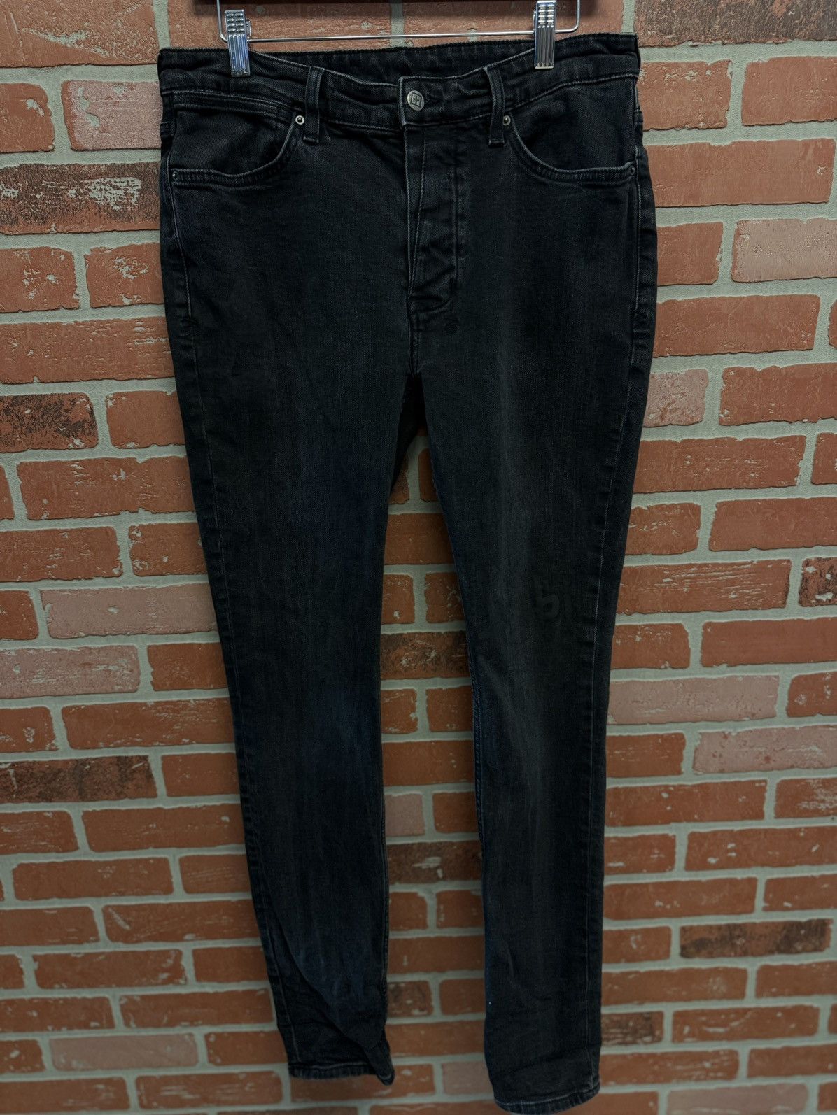 Ksubi Ksubi Black Skinny Jeans Size 34 Pre Owned 🧼 Size US 34 / EU 50 - 1 Thumbnail
