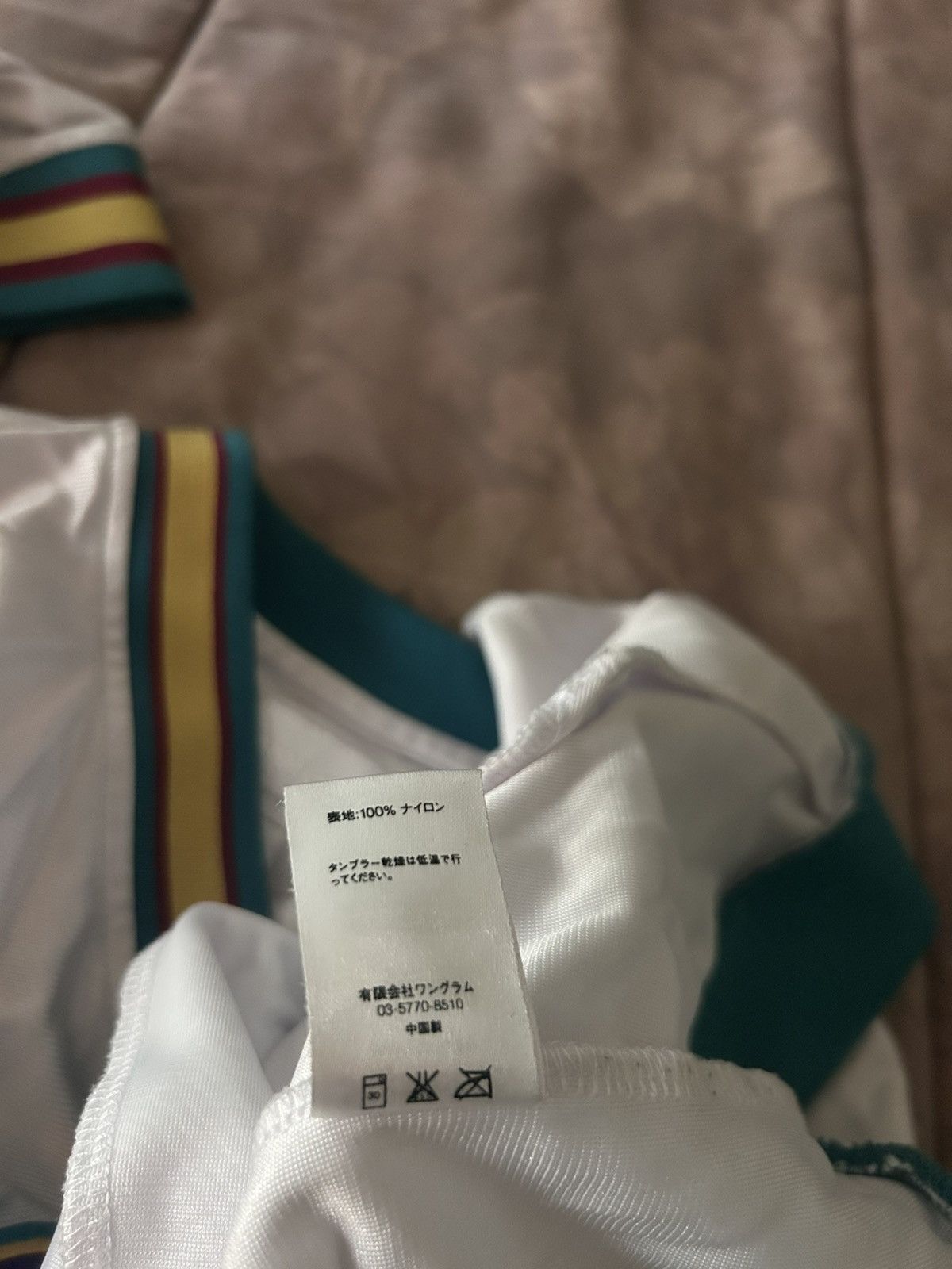 Supreme Supreme White Nylon V-Neck Jersey Size US L / EU 52-54 / 3 - 5 Thumbnail