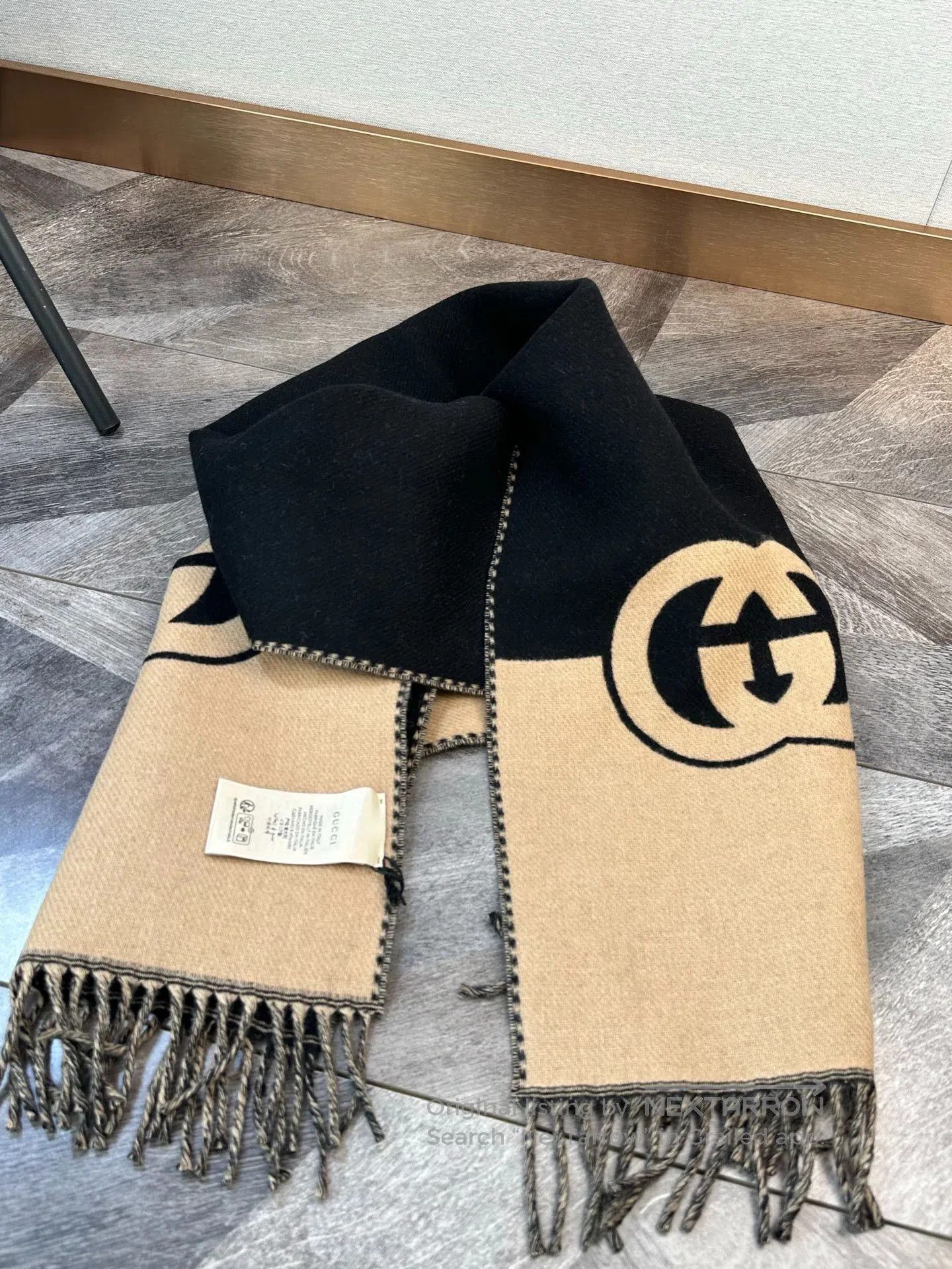 Gucci Gucci New Khaki Black Logo Fringe Scarf. Size ONE SIZE - 2 Thumbnail