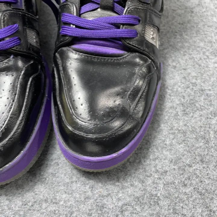 Louis Vuitton Louis Vuitton High-Top Sneakers in Black and Purple -2508 Size US 7 / EU 40 - 4 Thumbnail
