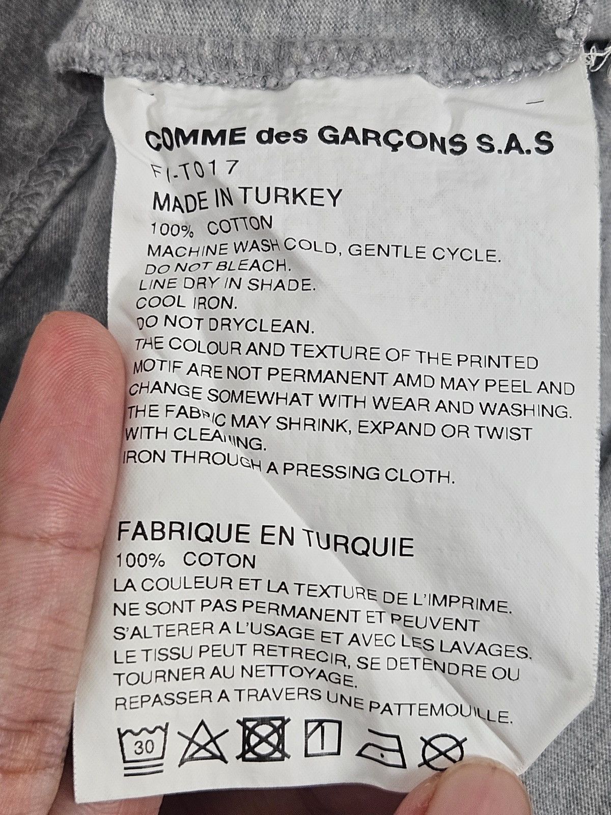 Comme des Garcons Comme des Garcons CDG Basic Plain Shirt Size US M / EU 48-50 / 2 - 5 Thumbnail